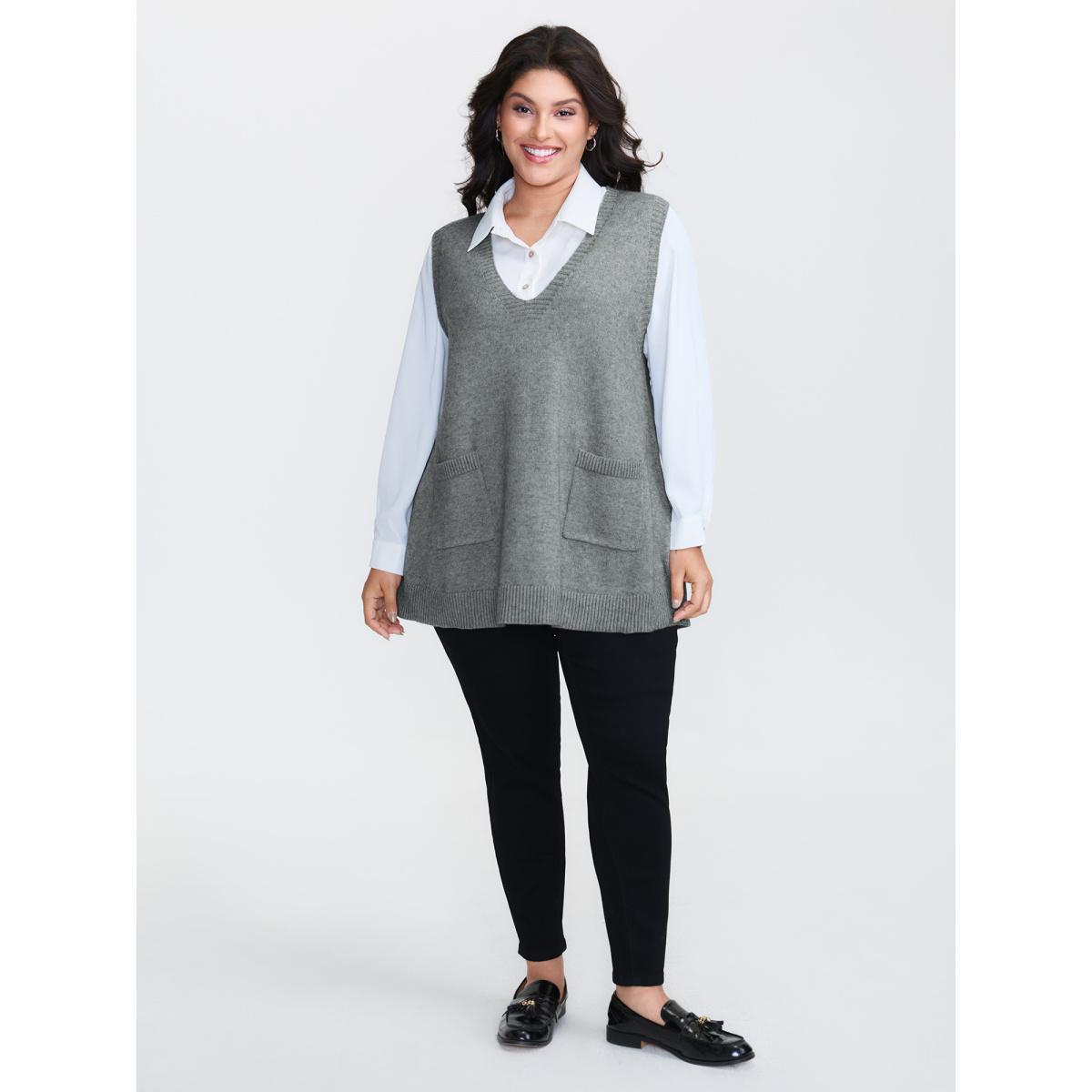 Plus Size A-Line Pockets V-Neck Pullover DarkGray Women Leisure Loose Sleeveless V-neck Casual Pullovers BloomChic 12/L Product Image