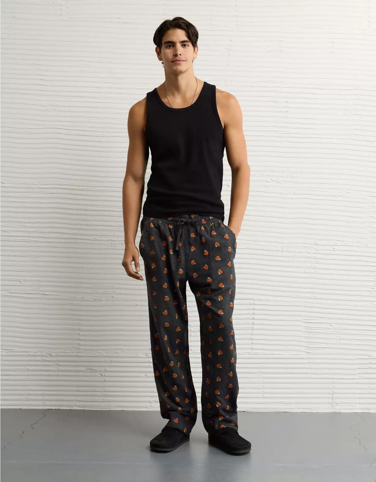 AE Snoopy Halloween Flannel Pant Product Image
