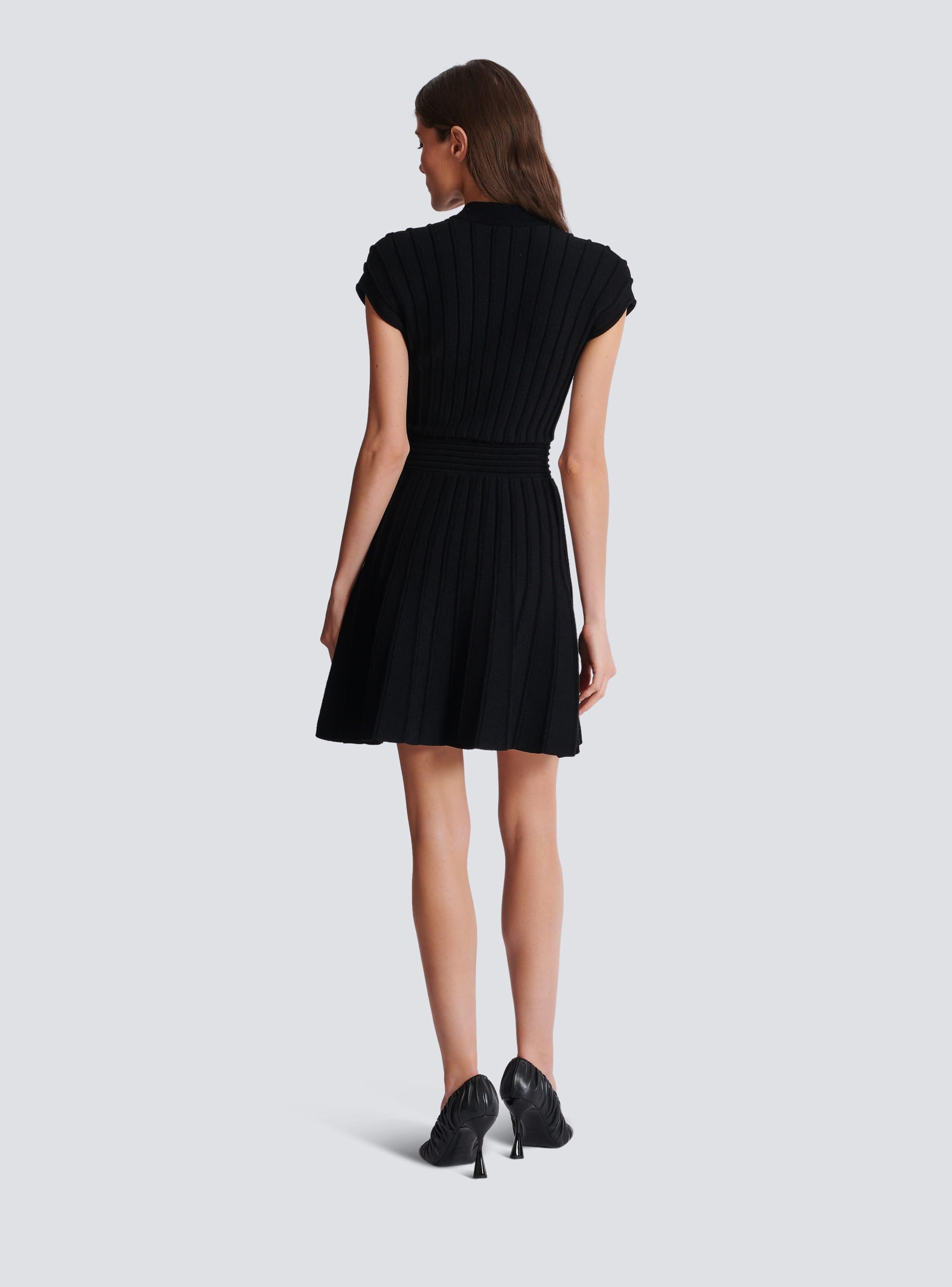 Short velvet dress with buttons Product Image