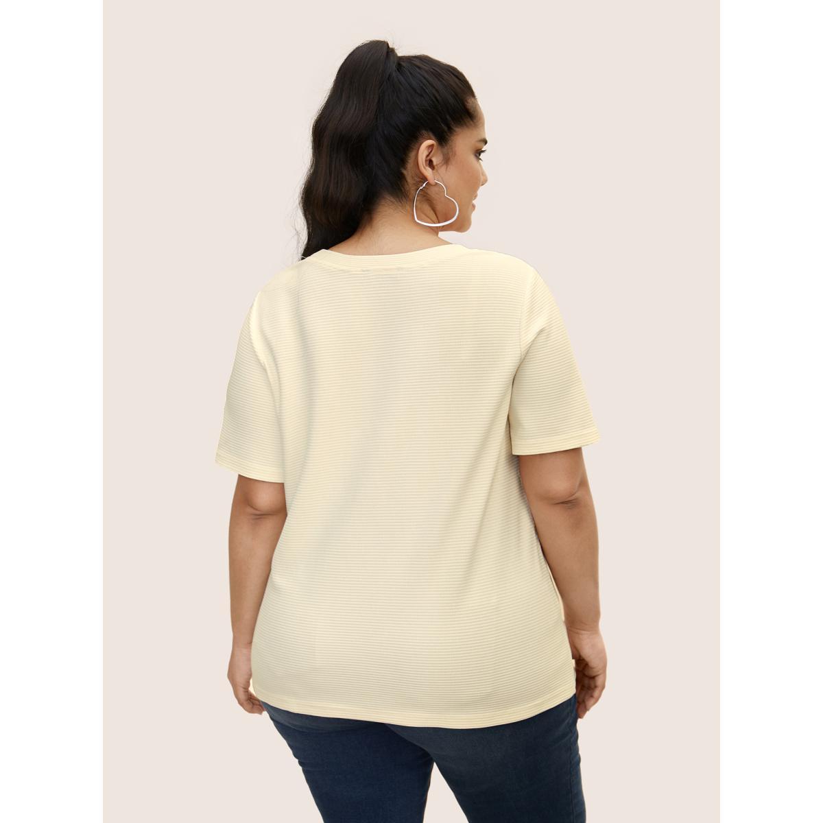 Plus Size Solid Waffle Knit Patched Pocket T-shirt Beige Women Casual Texture Round Neck Everyday T-shirts BloomChic 18-20/2X Product Image