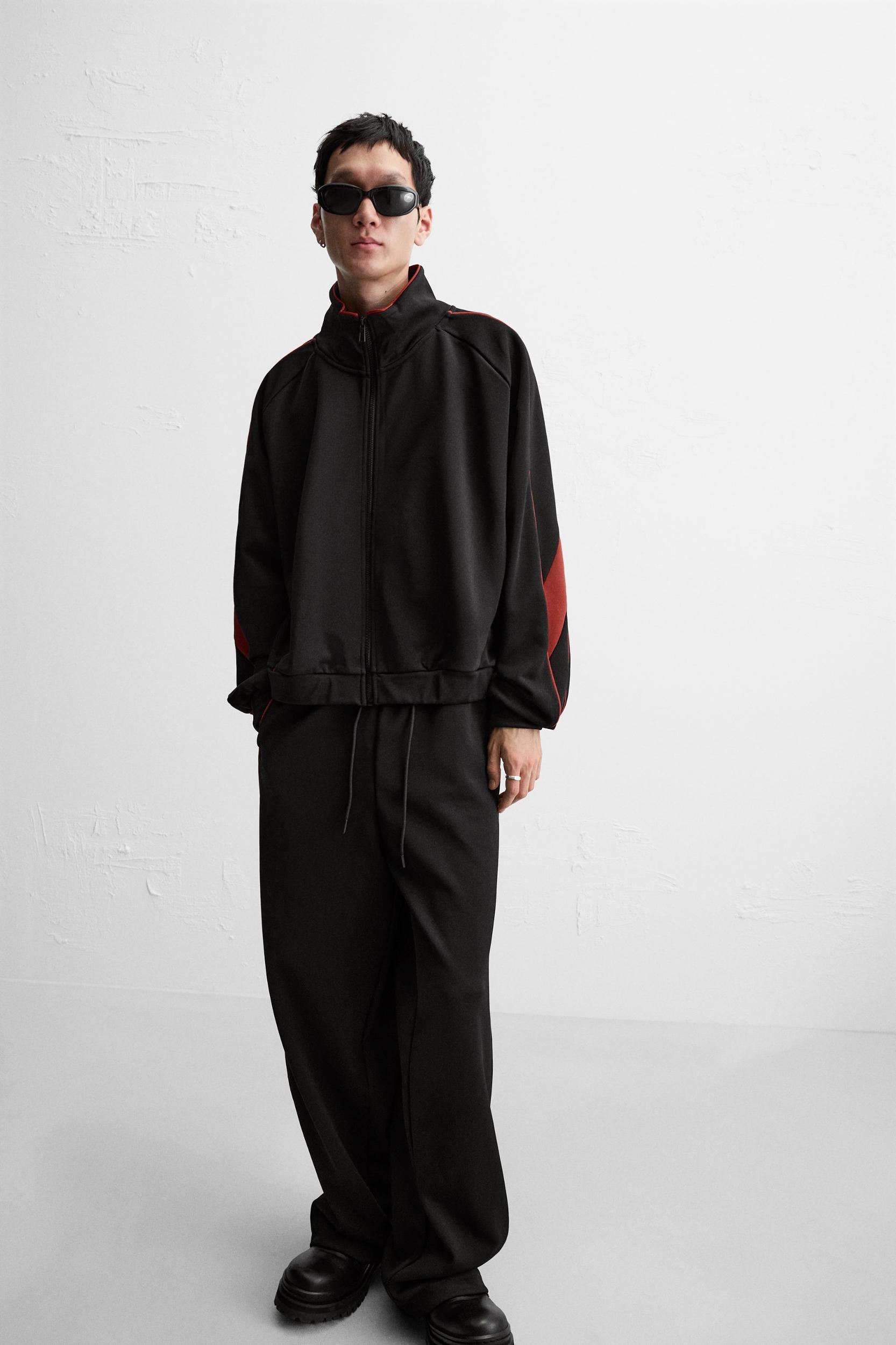 RETRO SOCCER PANTS Product Image