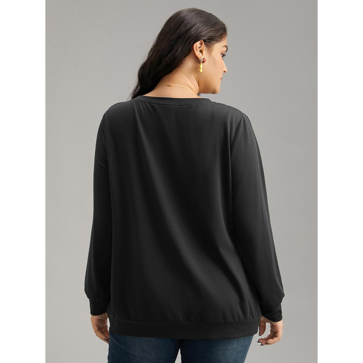 Plus Size Season's Greetings Printed V-Neck Sweatshirt Women Black Casual Printed V-neck Festival-Christmas Sweatshirts BloomChic 14-16/1X Product Image