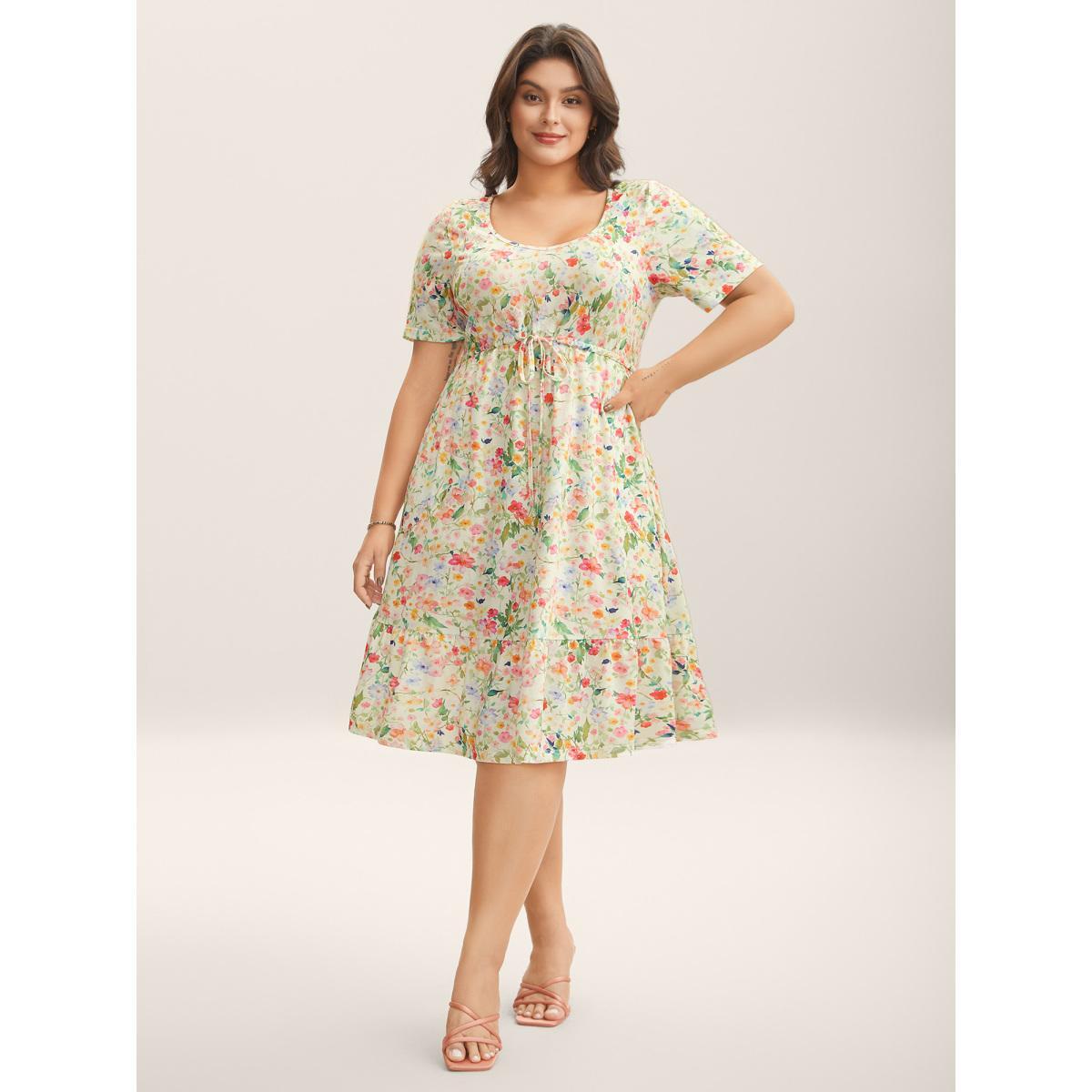 Plus Size Ditsy Floral Print Waist Tie Midi Dress Multicolor Women V-neck Short sleeve Curvy BloomChic 26/4X Product Image