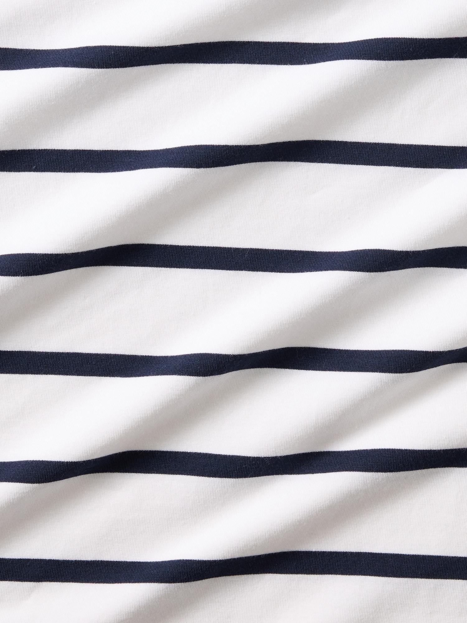 Essential Tee Product Image