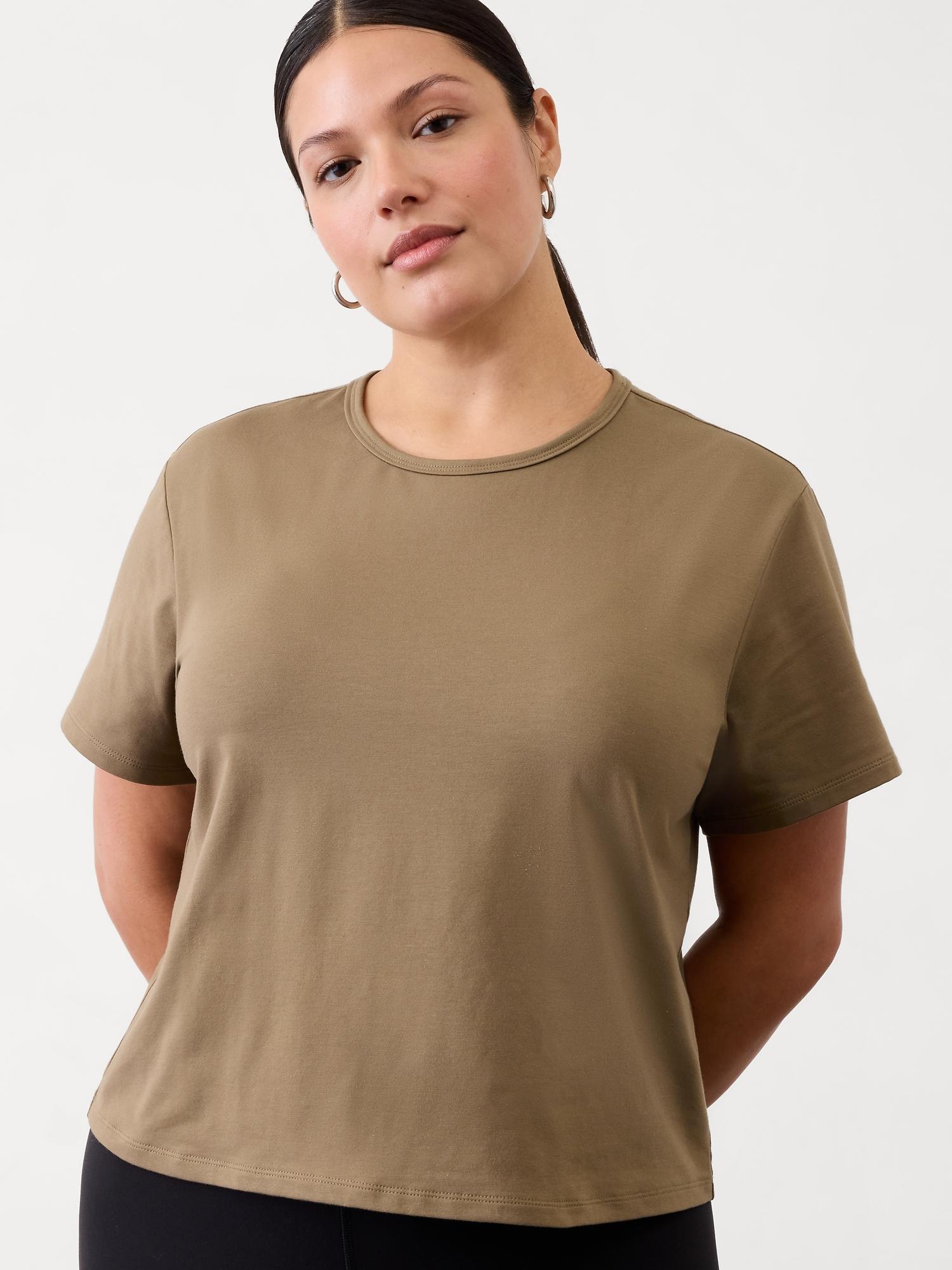 Essential Tee Product Image