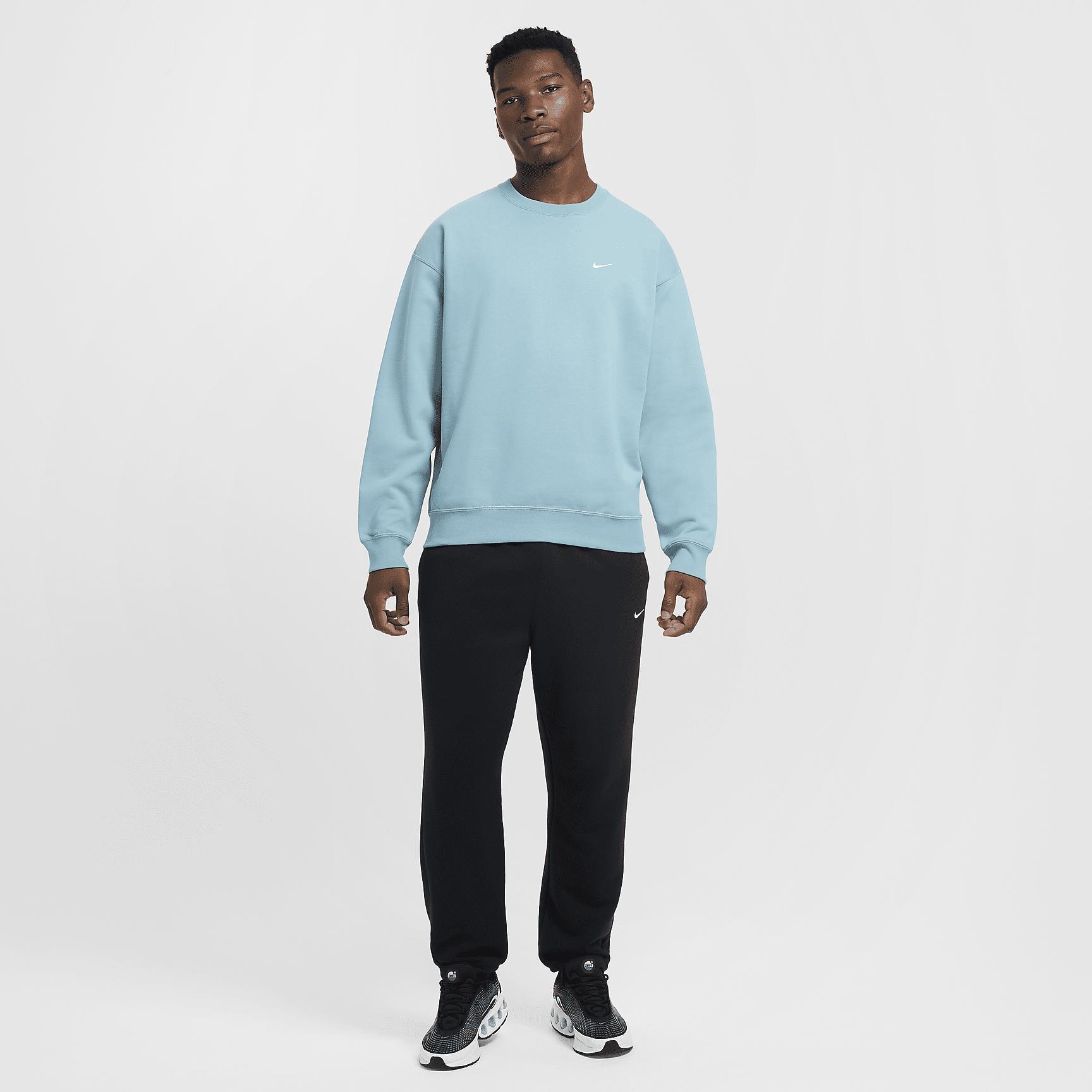 Nike Solo Swoosh Men's Fleece Crew Product Image