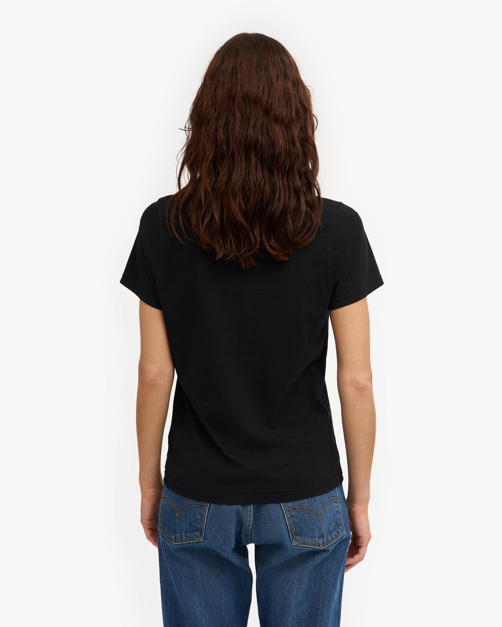 Women Light Organic Tee - Deep Black Product Image