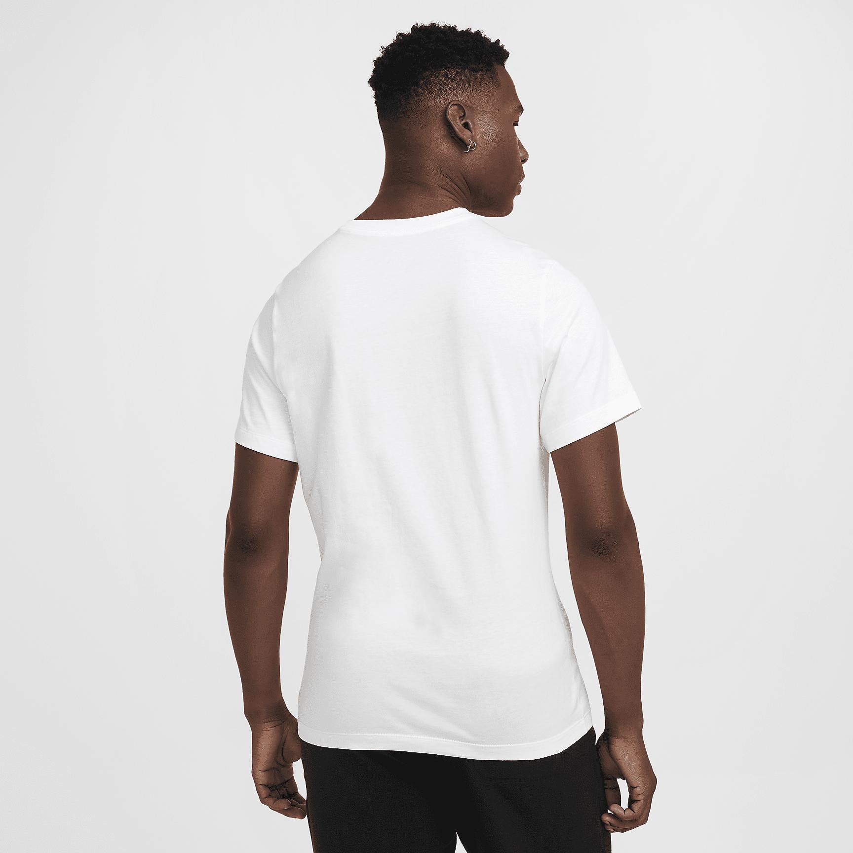 Nike Sportswear T-Shirt Product Image