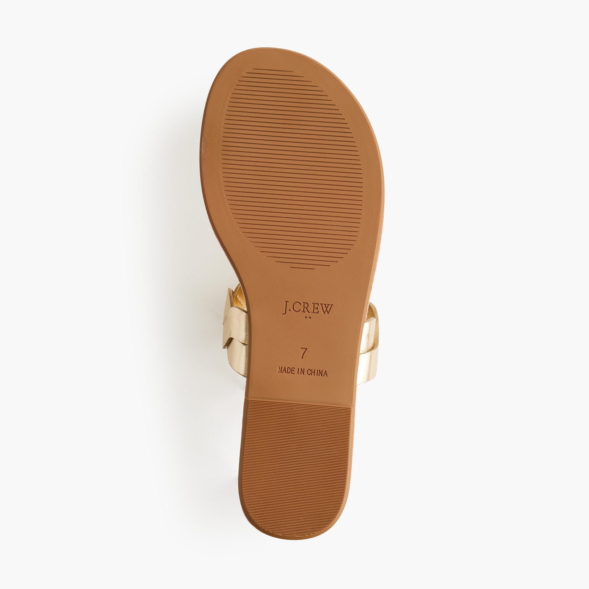 Twist flip-flops Product Image