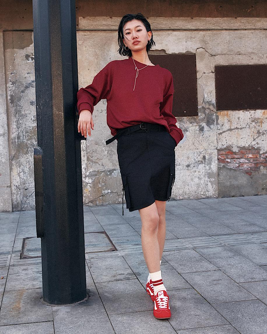 Super Lowpro Shoe in Racing Red| Vans US Product Image