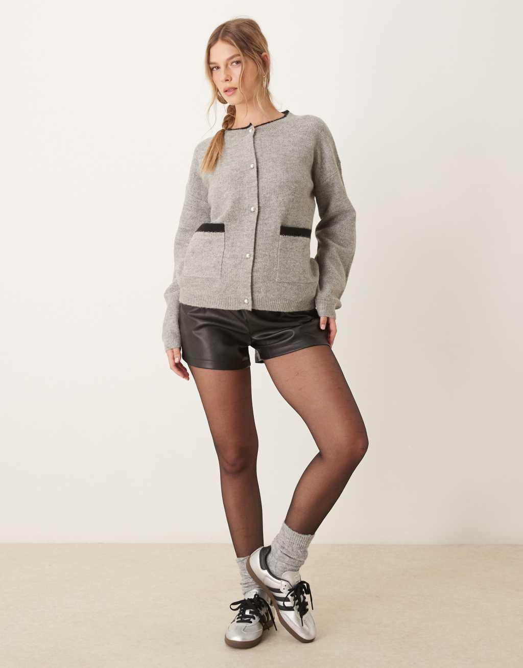 JDY pearl button cardigan in gray Product Image