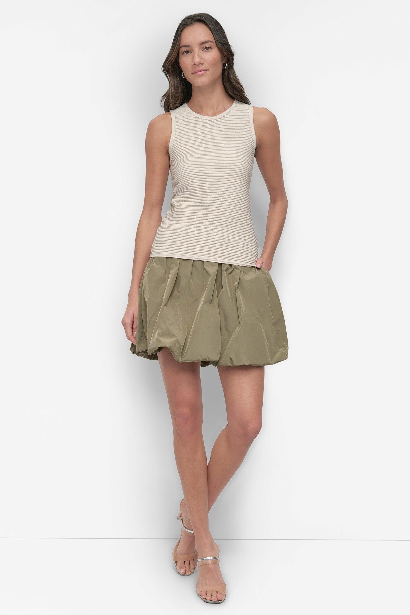 SEAMLESS TOP Product Image