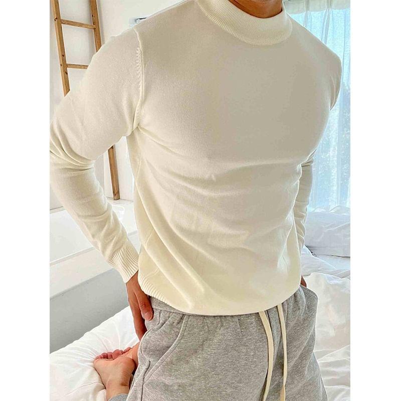 Long-Sleeve Mock Neck Plain Knit Top Product Image