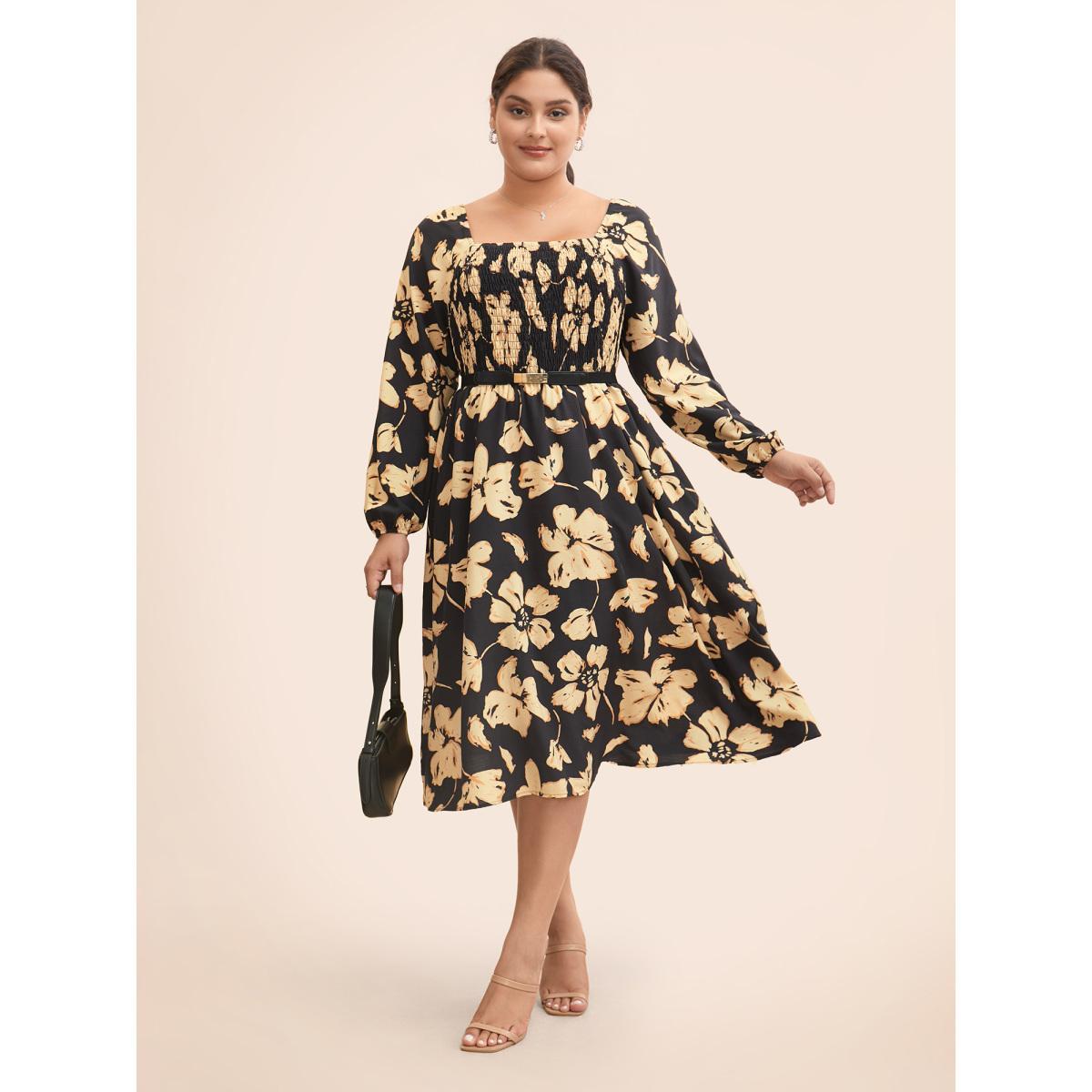 Plus Size Floral Square Neck Shirred Lantern Sleeve Dress Black Women Elegant Shirred Square Neck Long Sleeve Curvy BloomChic 30/6X Product Image