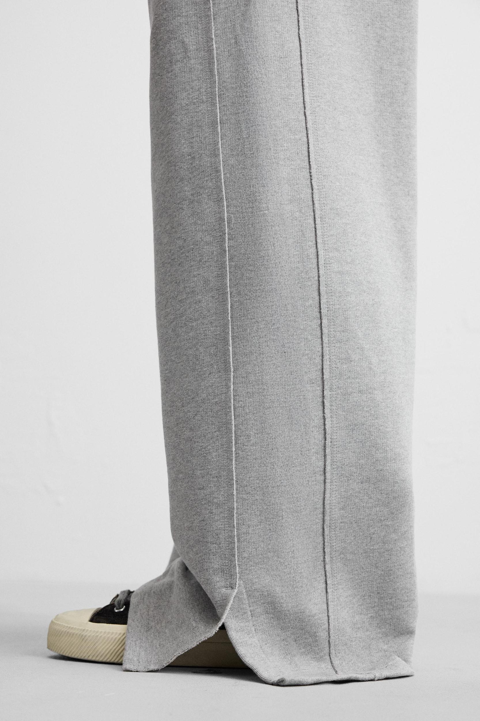 IRREGULAR FINISH JOGGER PANTS Product Image