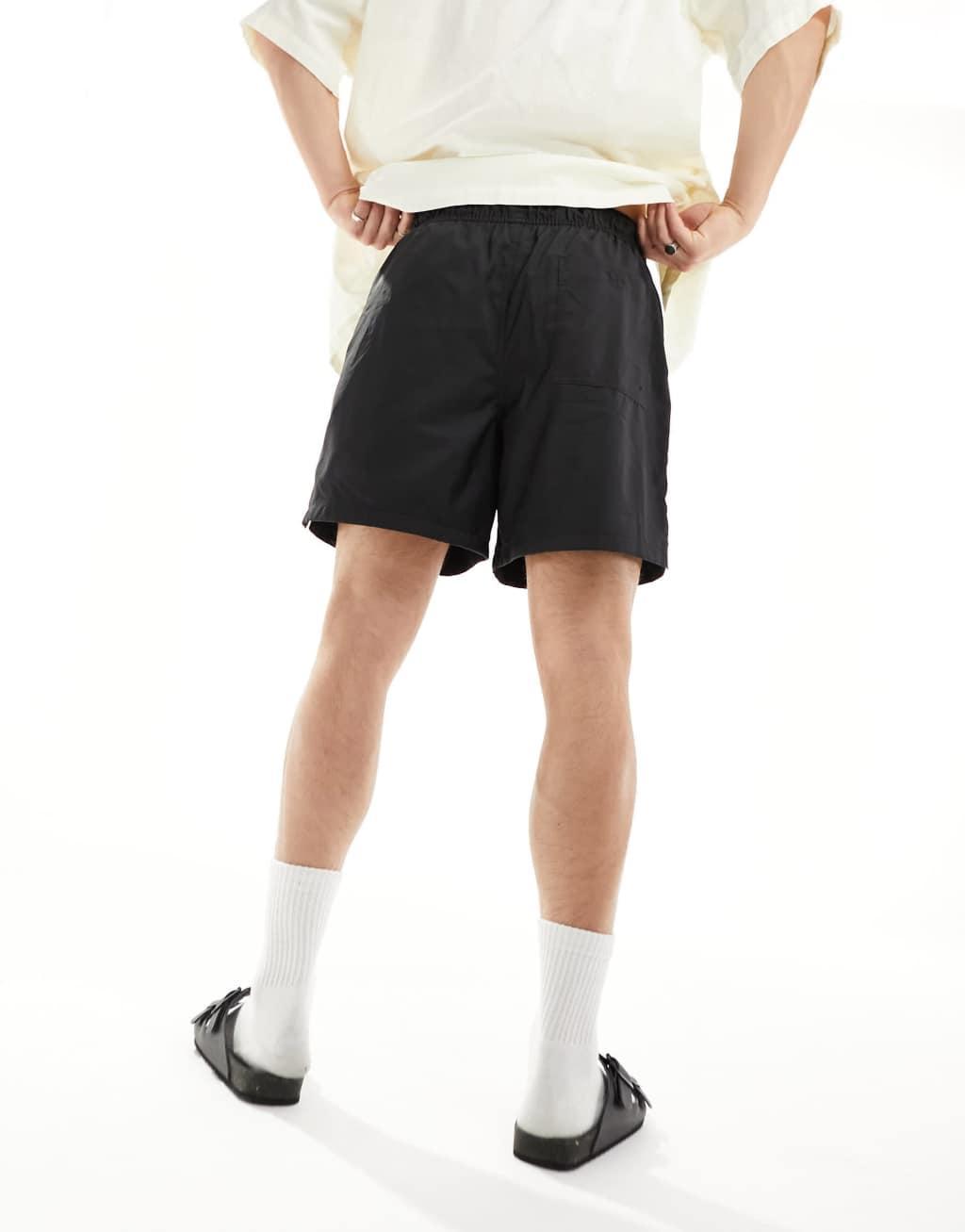 Nike Club woven shorts in black Product Image