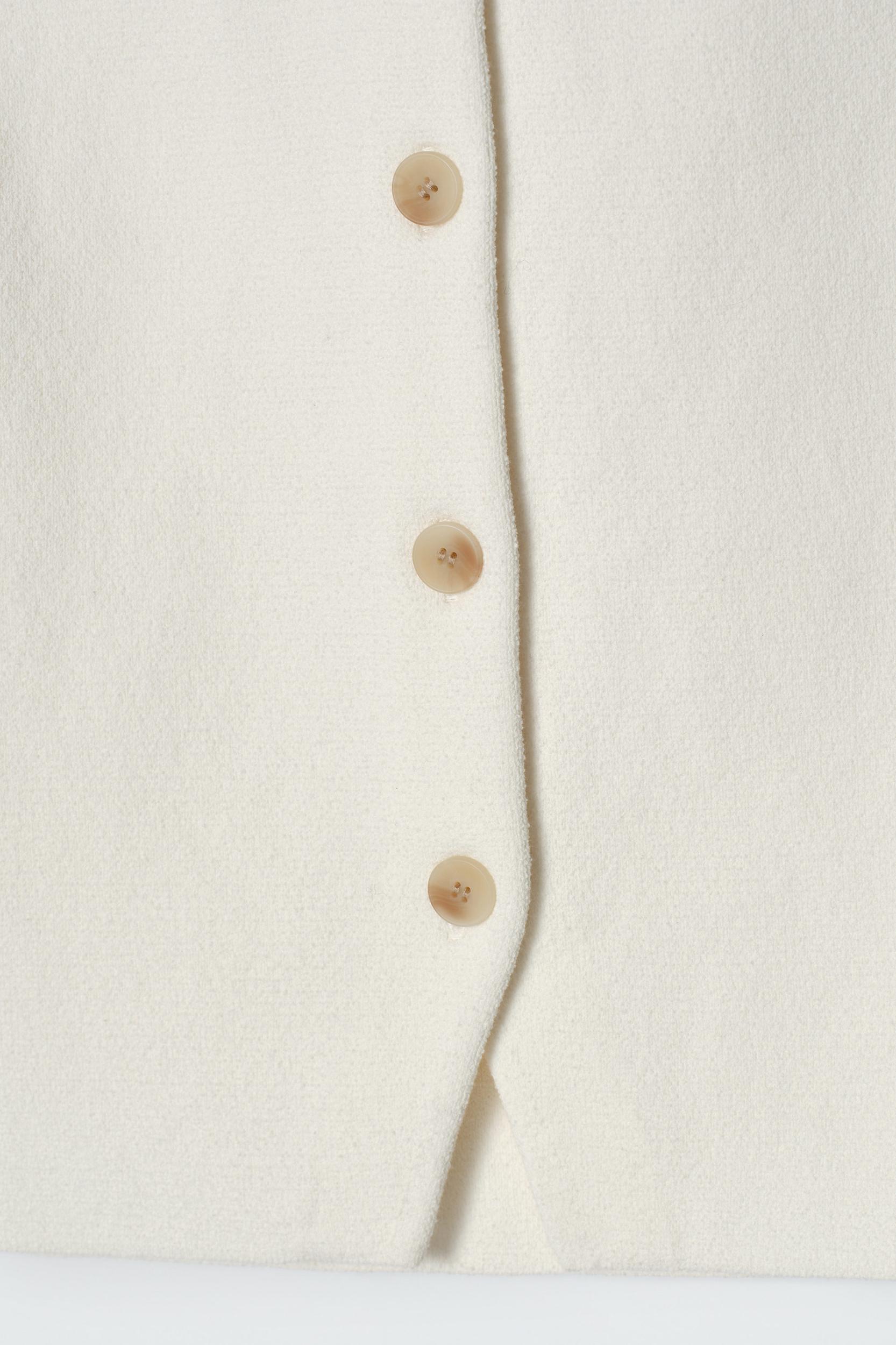 KNITTED COTTON VEST Product Image