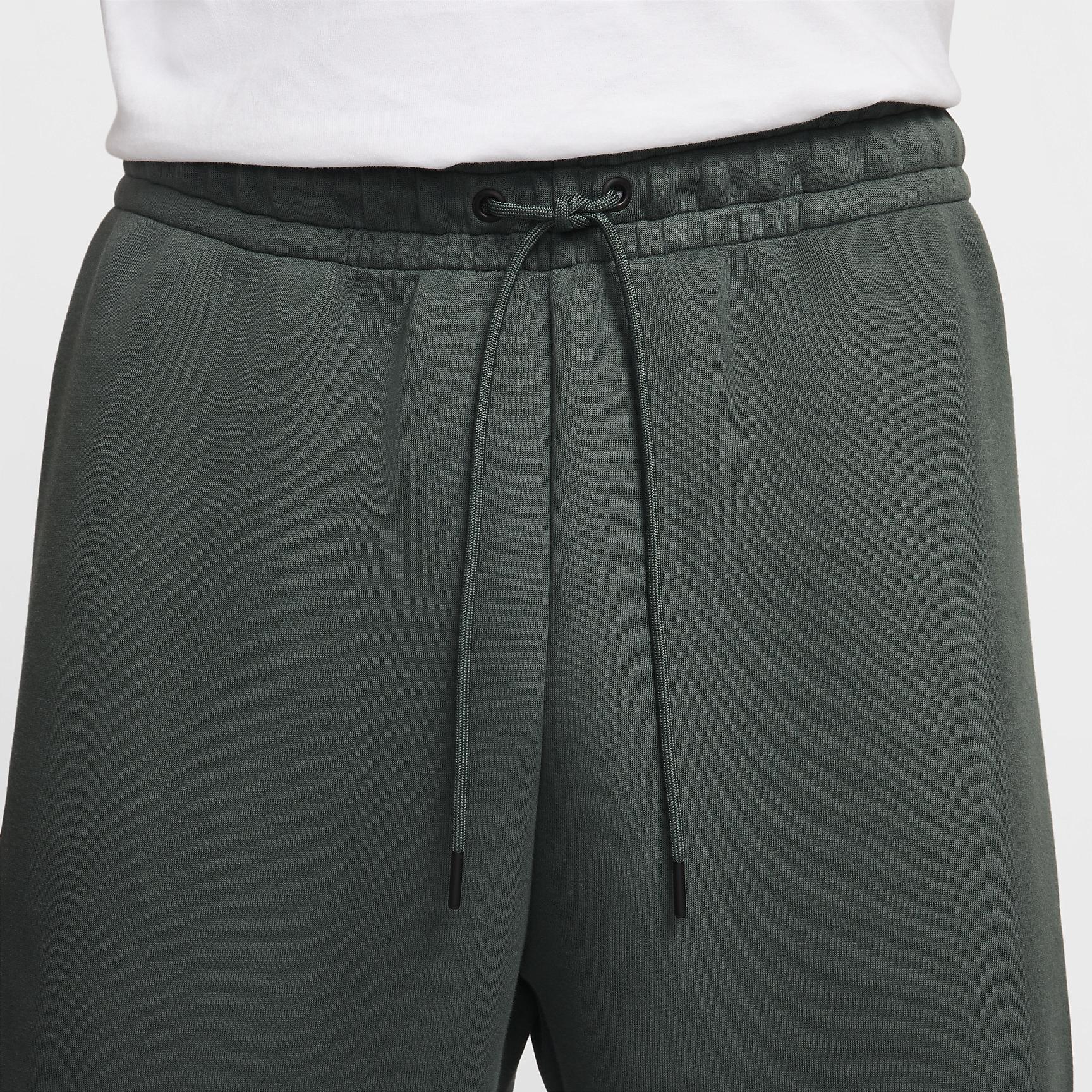 Nike Tech Men's Fleece Pants Product Image