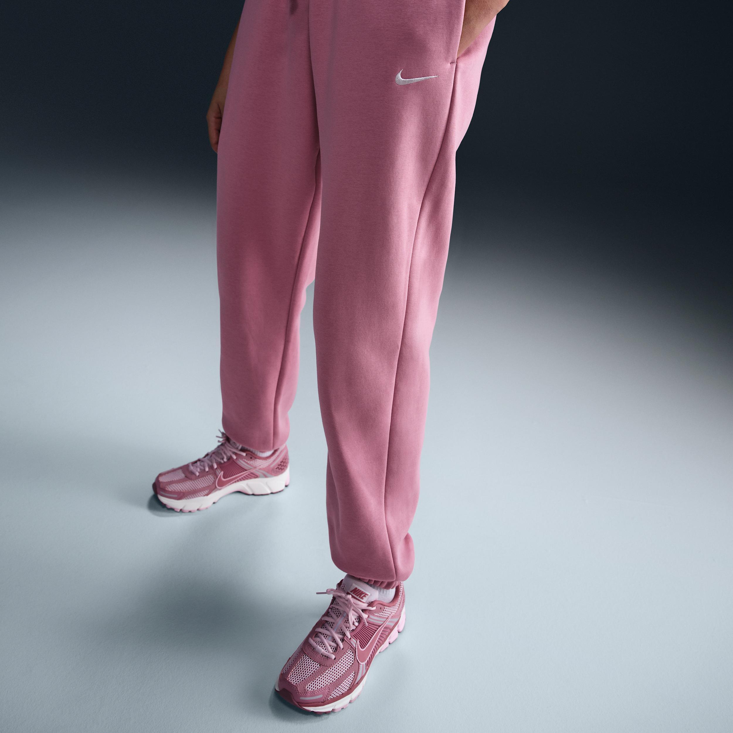 Women's Nike Sportswear Phoenix Fleece High-Waisted Oversized Sweatpants Product Image