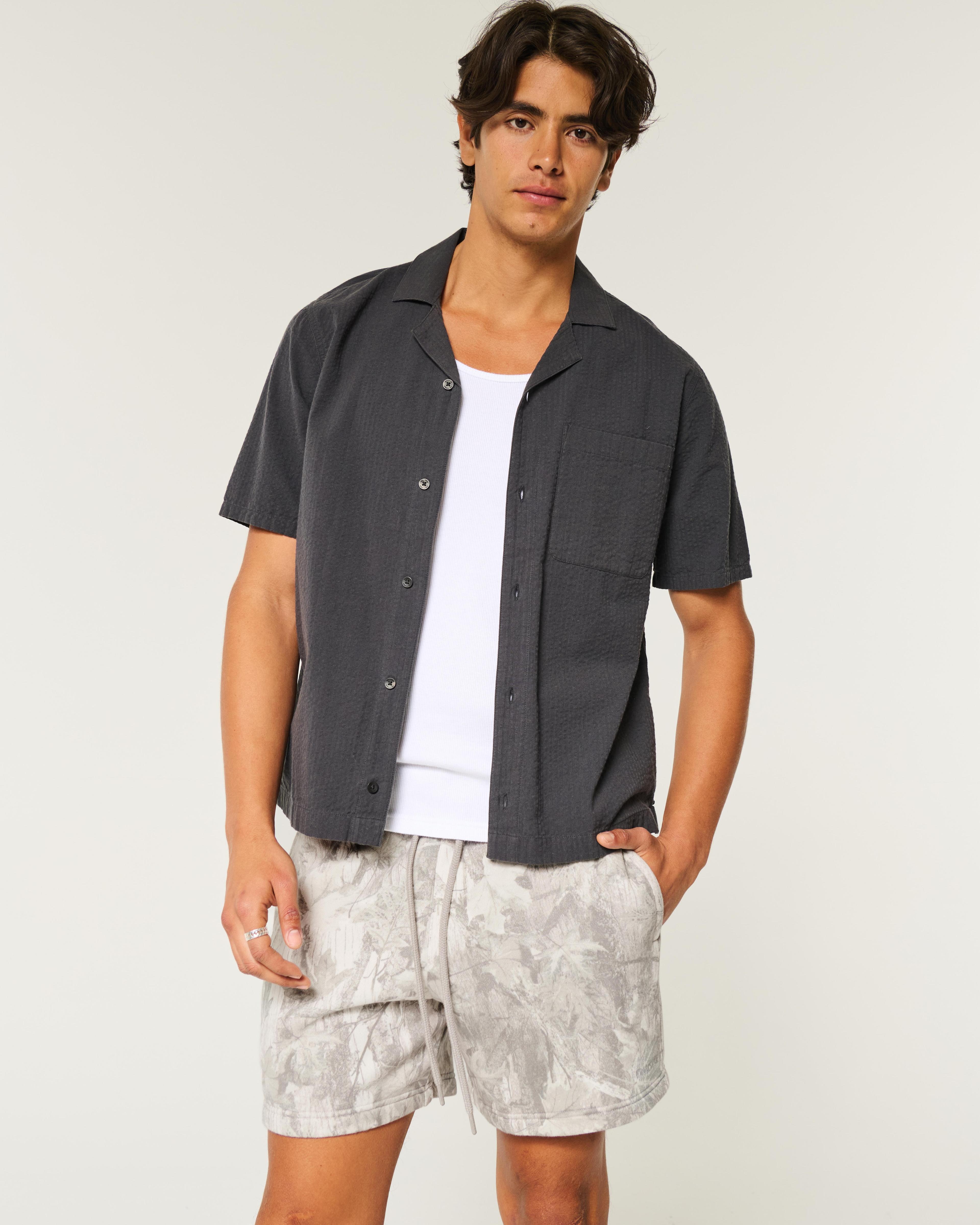 Mid-Thigh Camo Loose Fleece Shorts Product Image