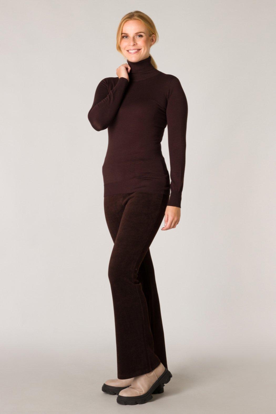 Long sleeve turtleneck light weight sweater Product Image