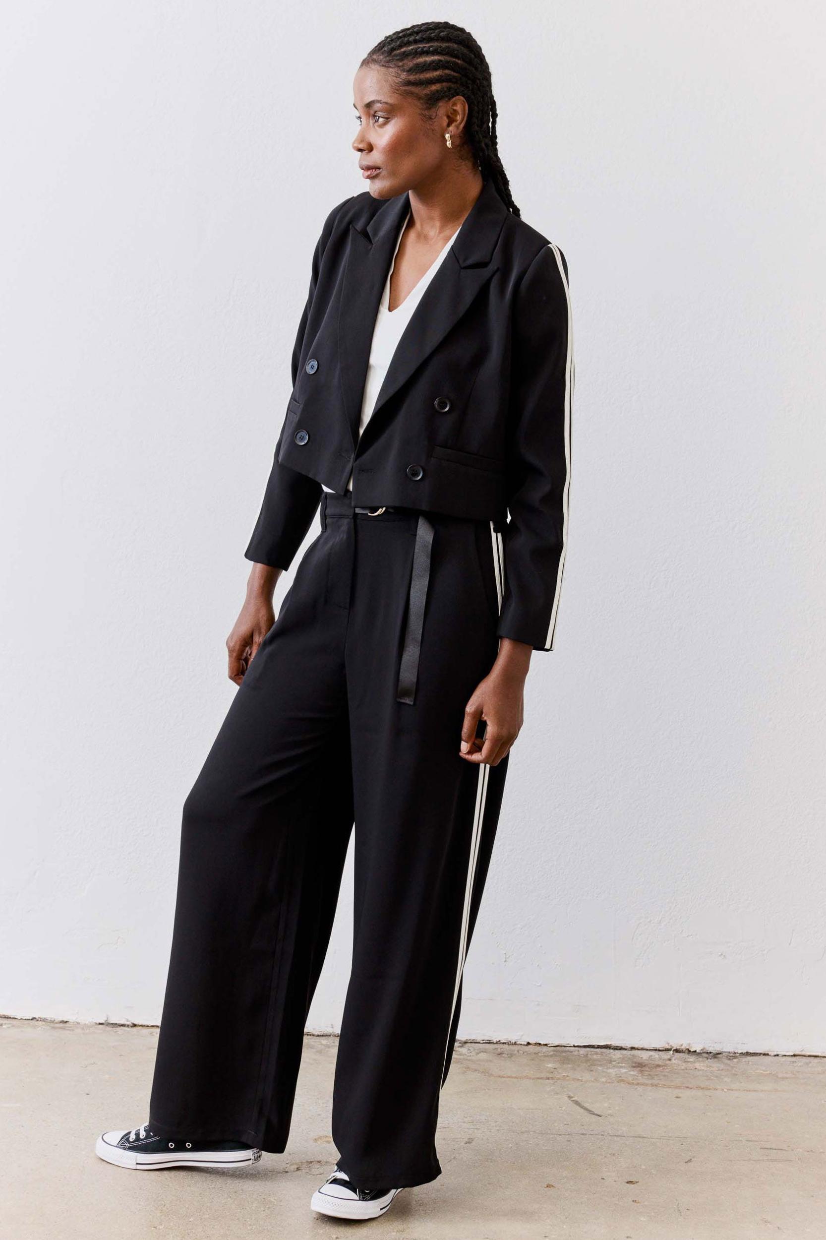 The Cropped Blazer Product Image