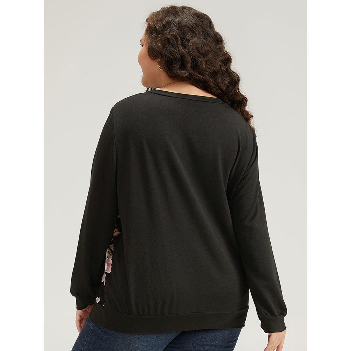 Plus Size Floral Print Patchwork Round Neck Sweatshirt Women Black Elegant Patchwork Round Neck Dailywear Sweatshirts BloomChic 10/M Product Image
