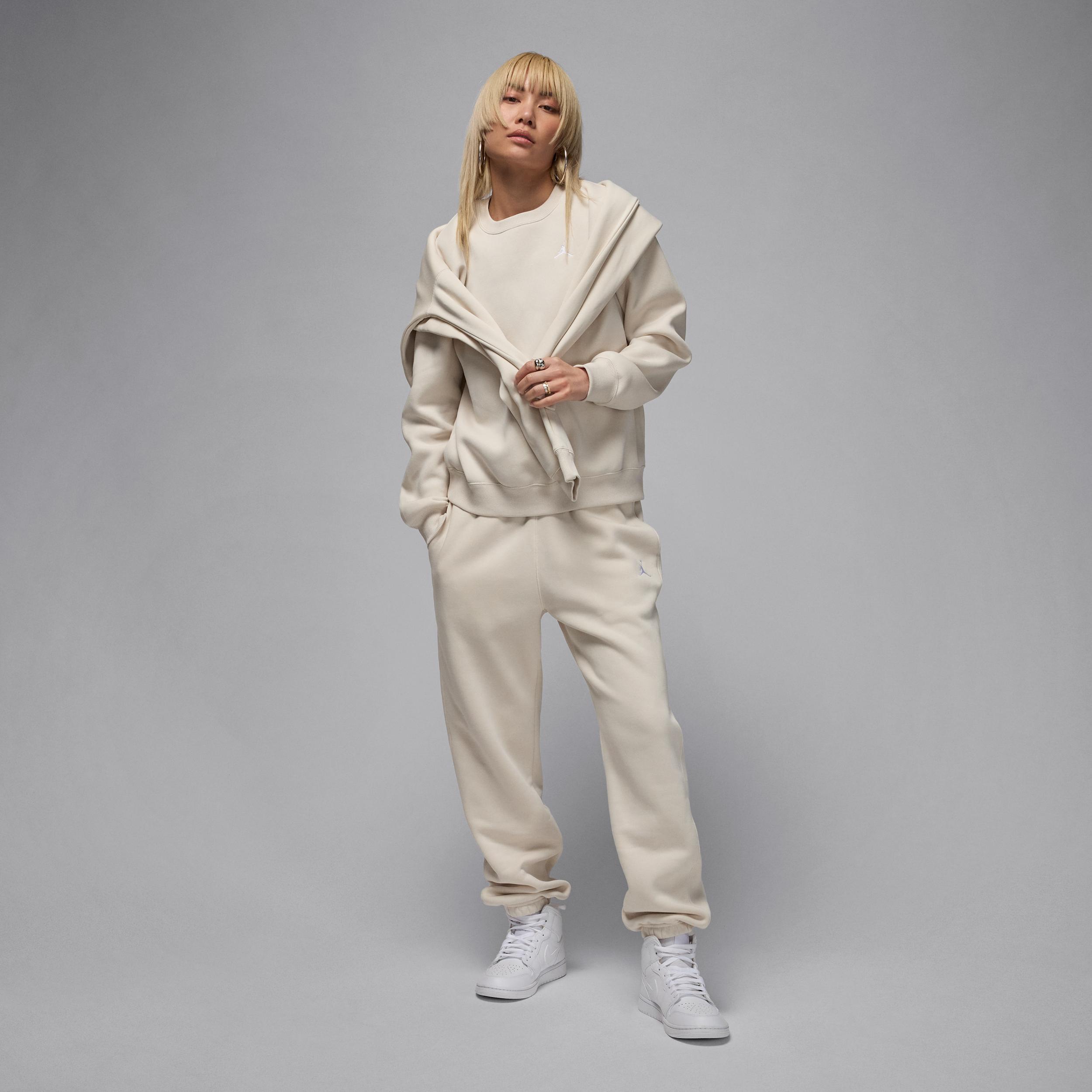 Jordan Brooklyn Fleece Women's Crew-Neck Sweatshirt Product Image