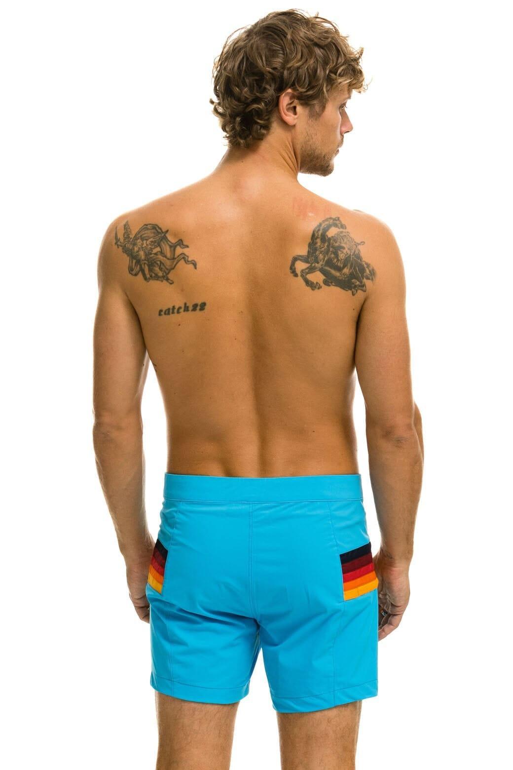 MEN'S HORIZONTAL 5 STRIPE FLEX SHORTS - NEON BLUE Male Product Image