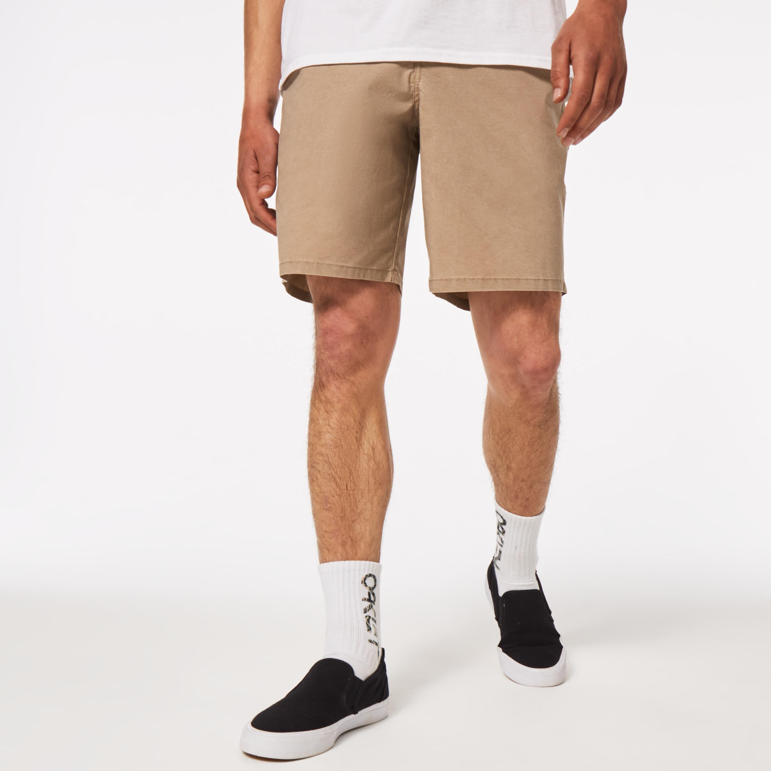 Oakley Men's In The Moment Shorts Product Image