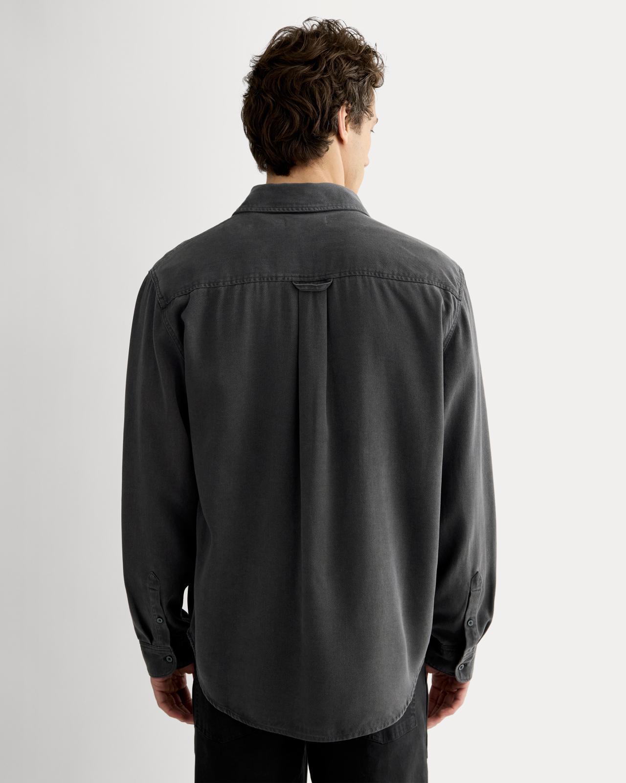 Mens Utility Shirt Jacket in Buttersoft by Everlane Product Image