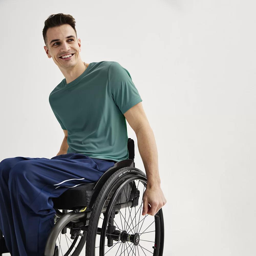 Men's Tek Gear® Adaptive DryTek Tee,  Product Image