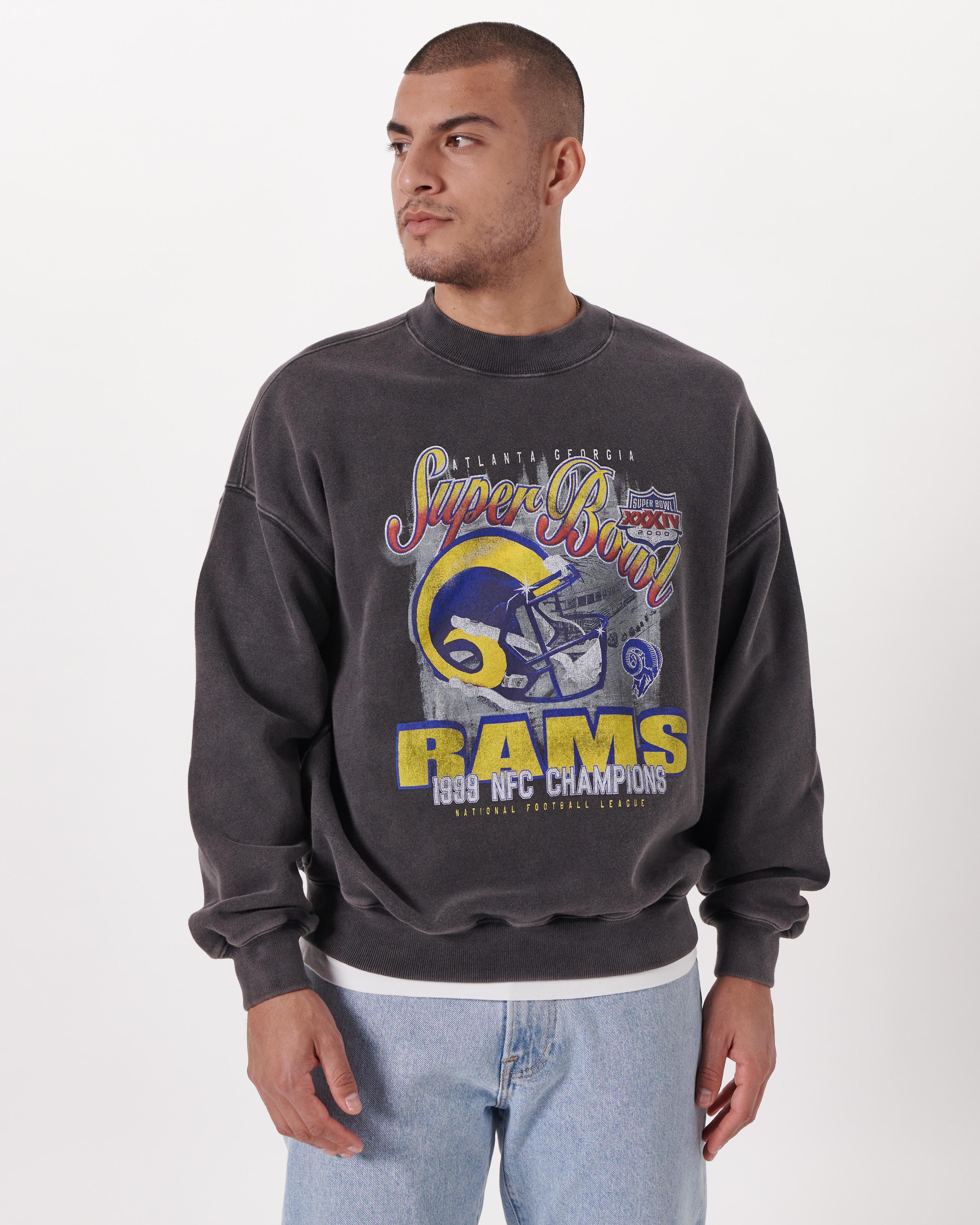 Tampa Bay Buccaneers Graphic Crew Sweatshirt Product Image