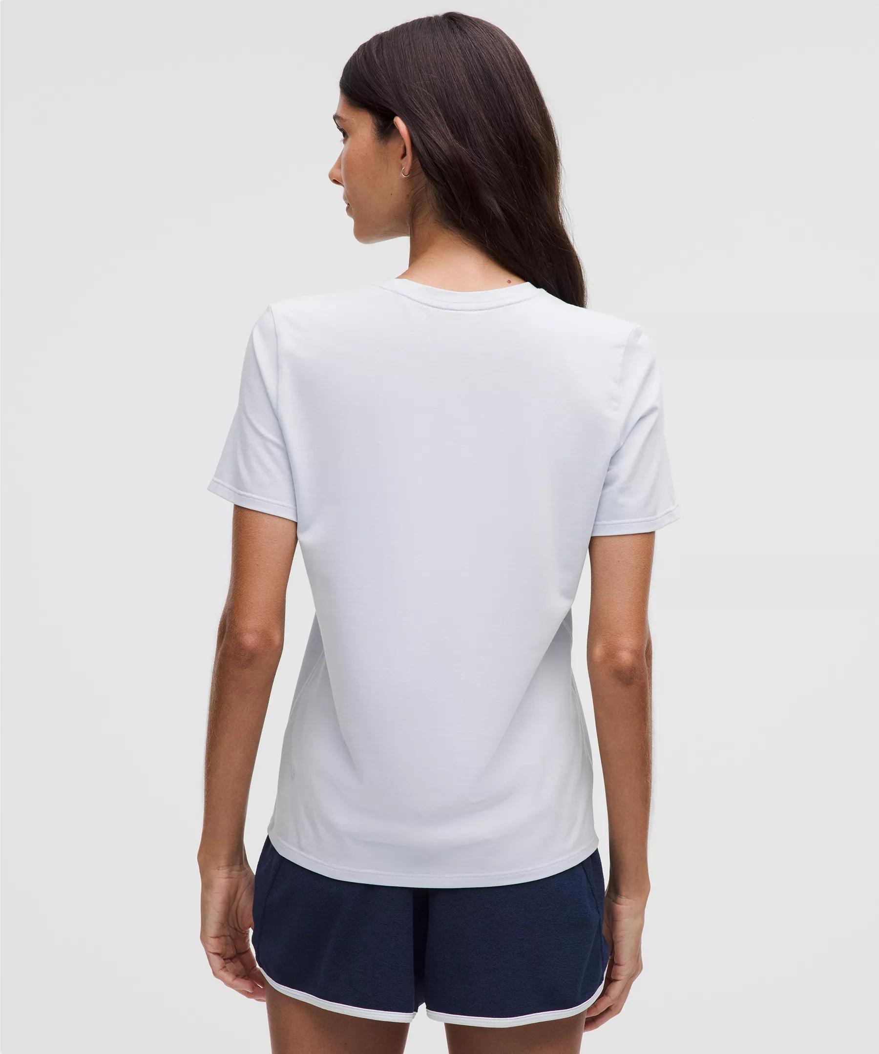 Organic Cotton Straight-Hem Crewneck T-Shirt Product Image
