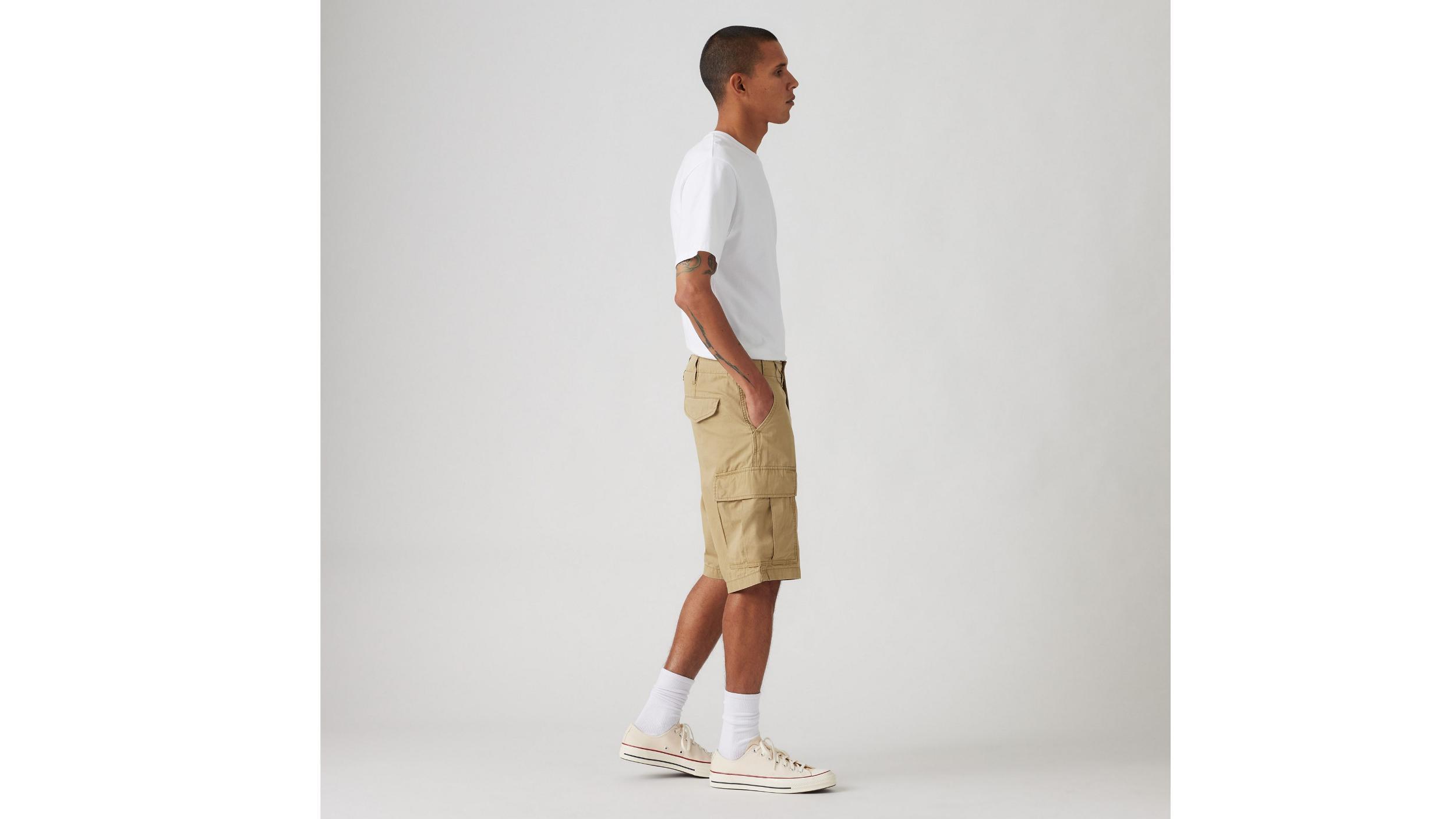 Carrier Cargo Lightweight Men's Shorts Product Image