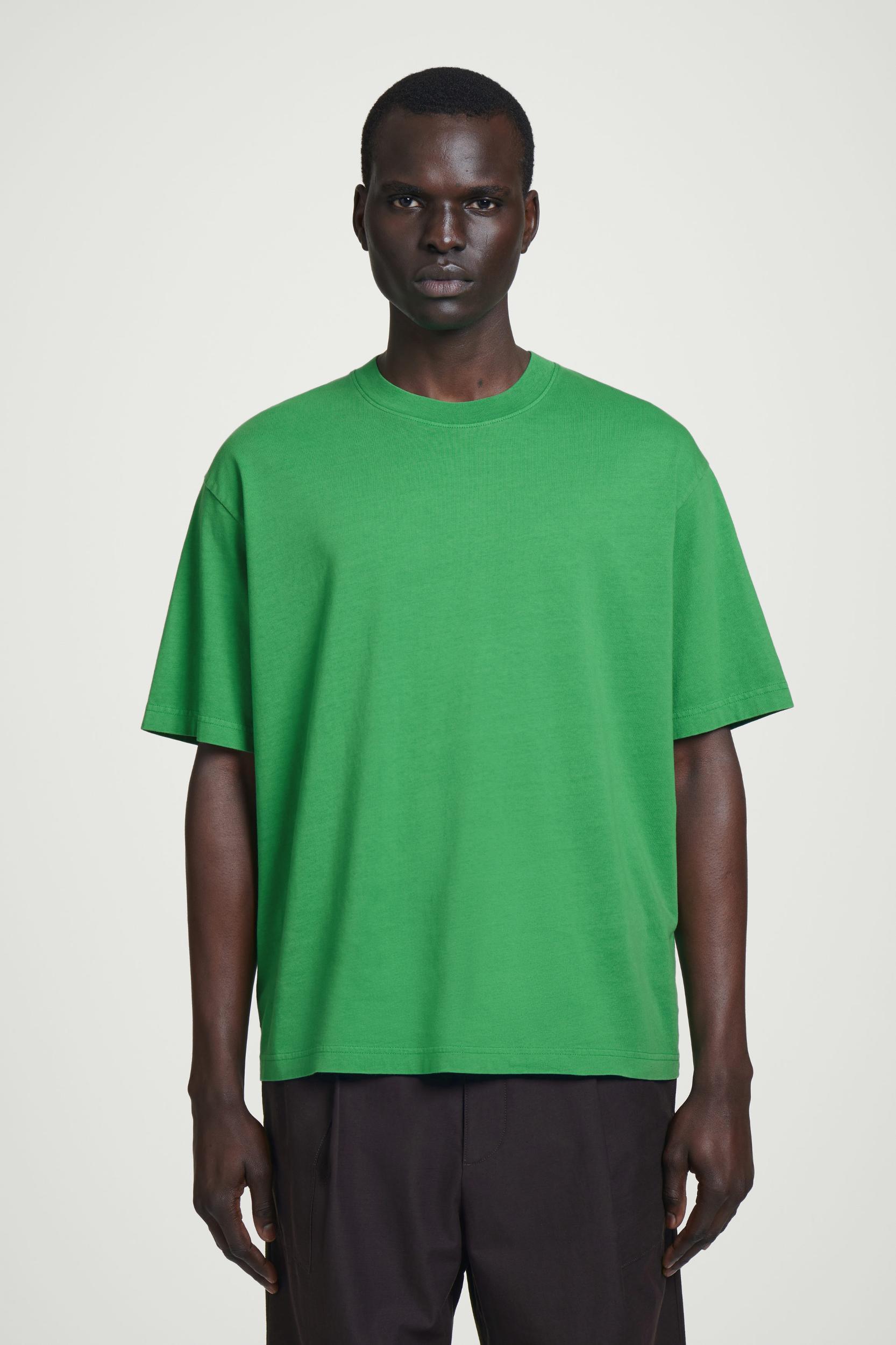 RELAXED LIGHTWEIGHT COTTON TSHIRT Product Image