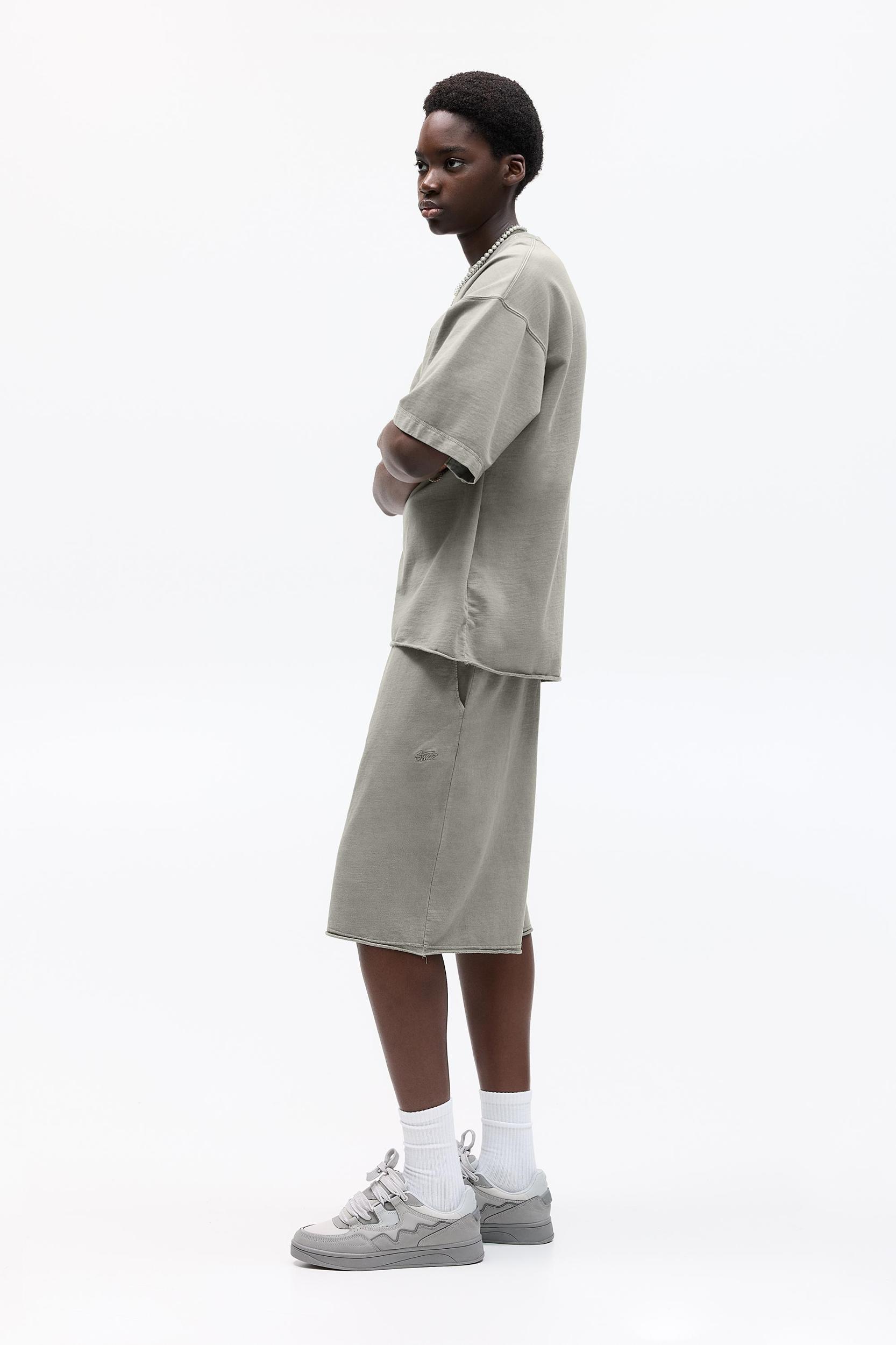 Baggy Bermuda sweat shorts Product Image