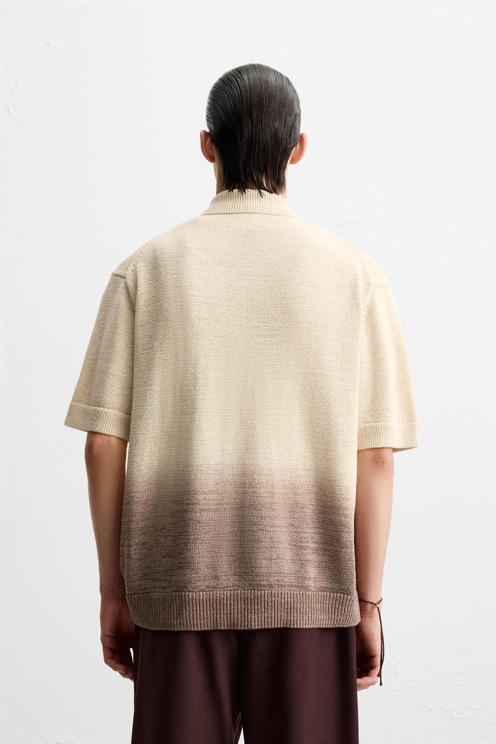 GRADIENT PRINT KNIT SHIRT Product Image