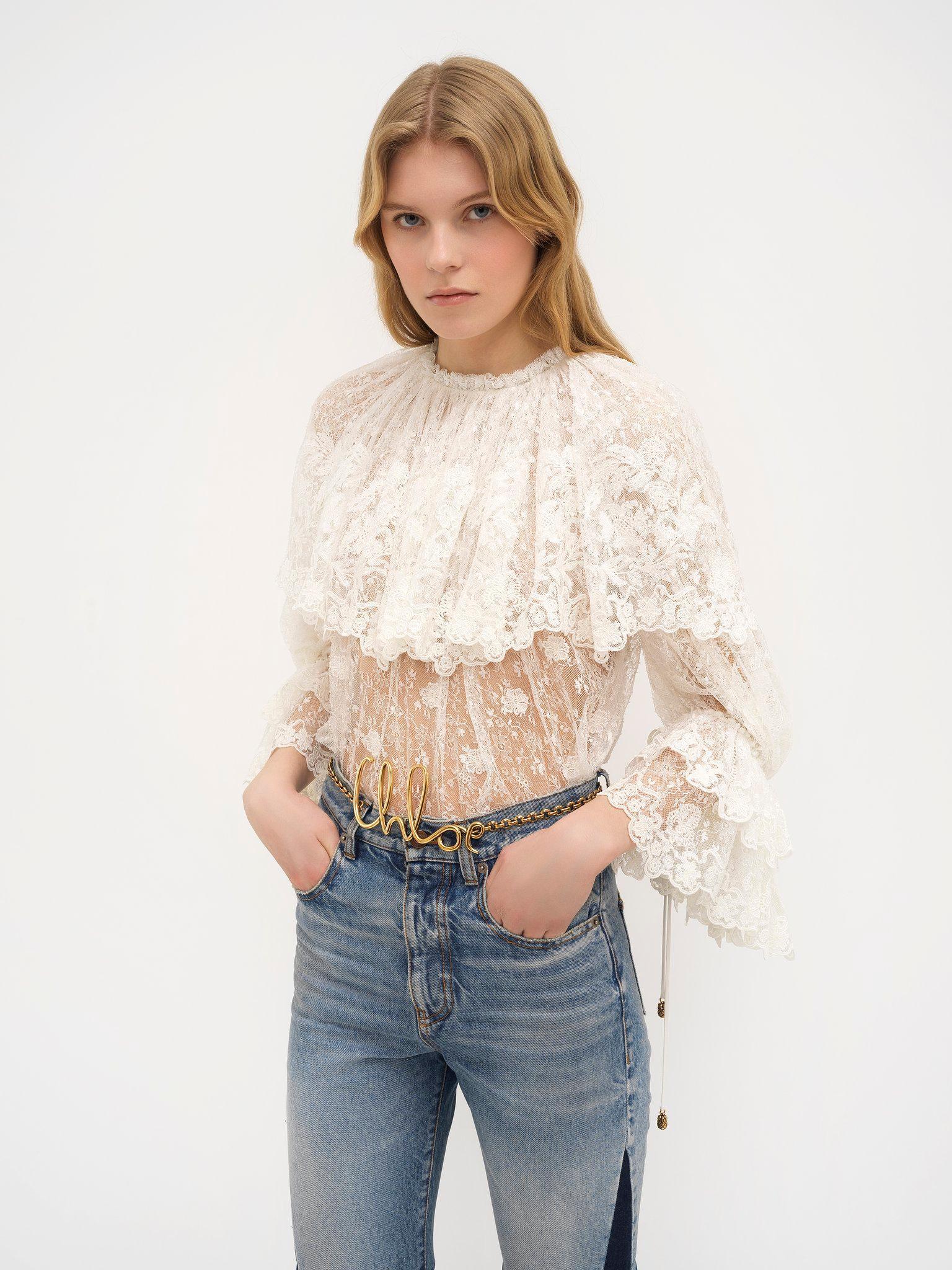 Gathered top in lace Product Image