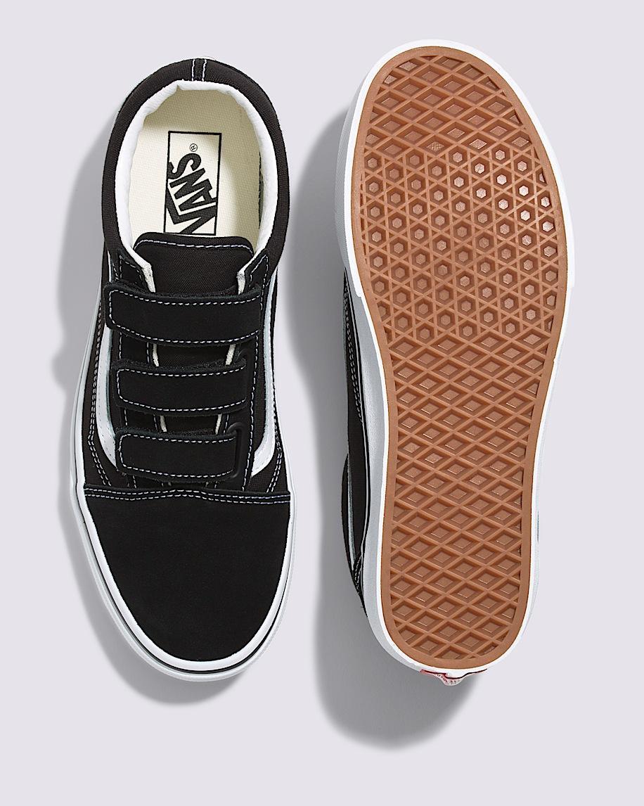 Vans | Old Skool V Suede/Canvas black/True White Classics Shoe Product Image
