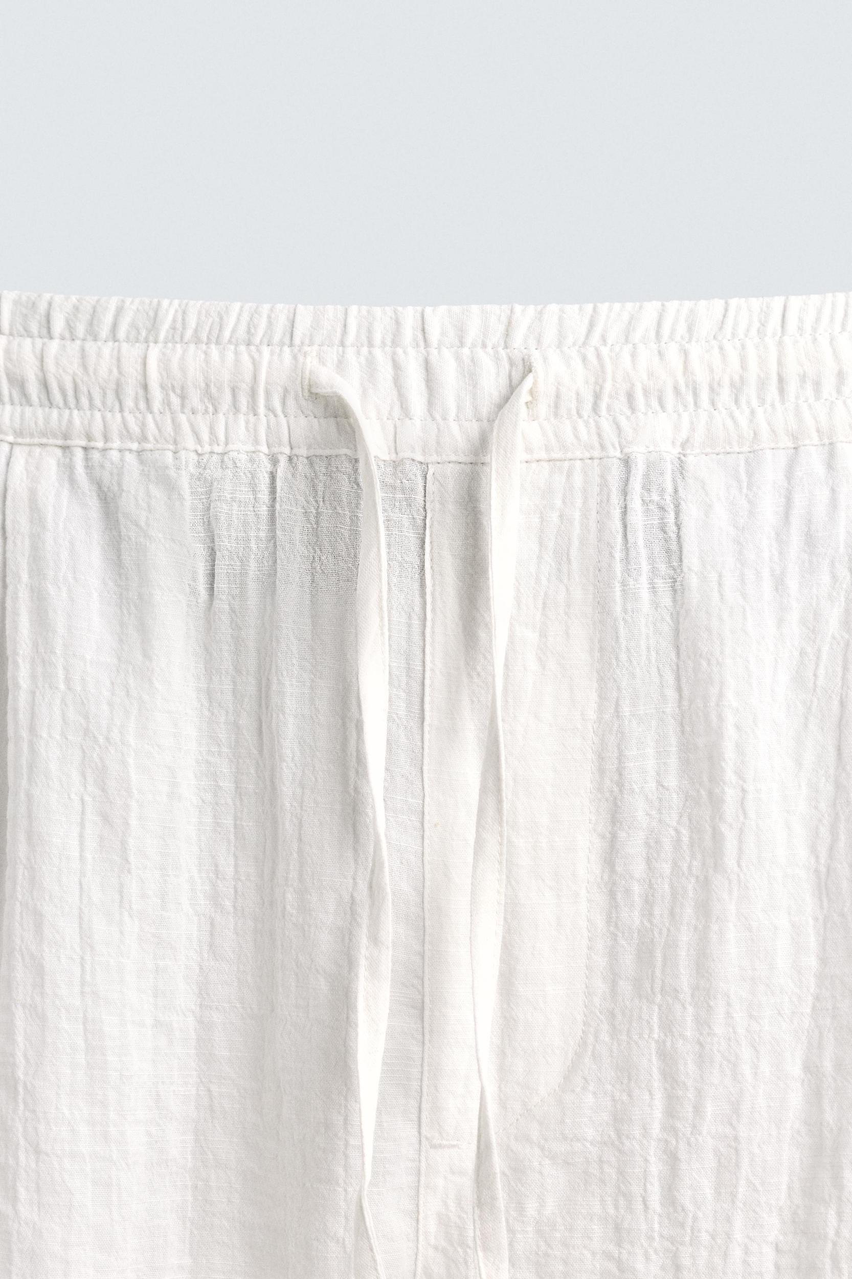 TEXTURED RELAXED FIT PANTS Product Image