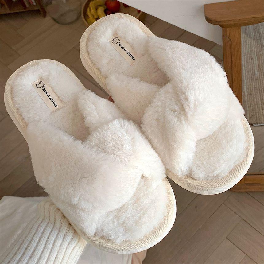 Twist Strap Fluffy Home Slippers Product Image