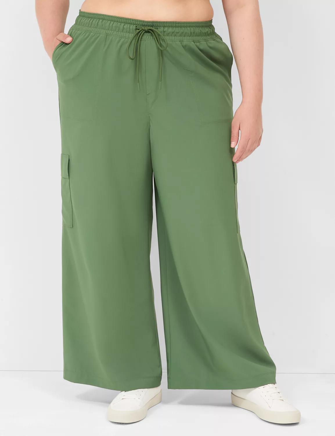 LIVI Stretch Woven Wide Leg Pant Product Image