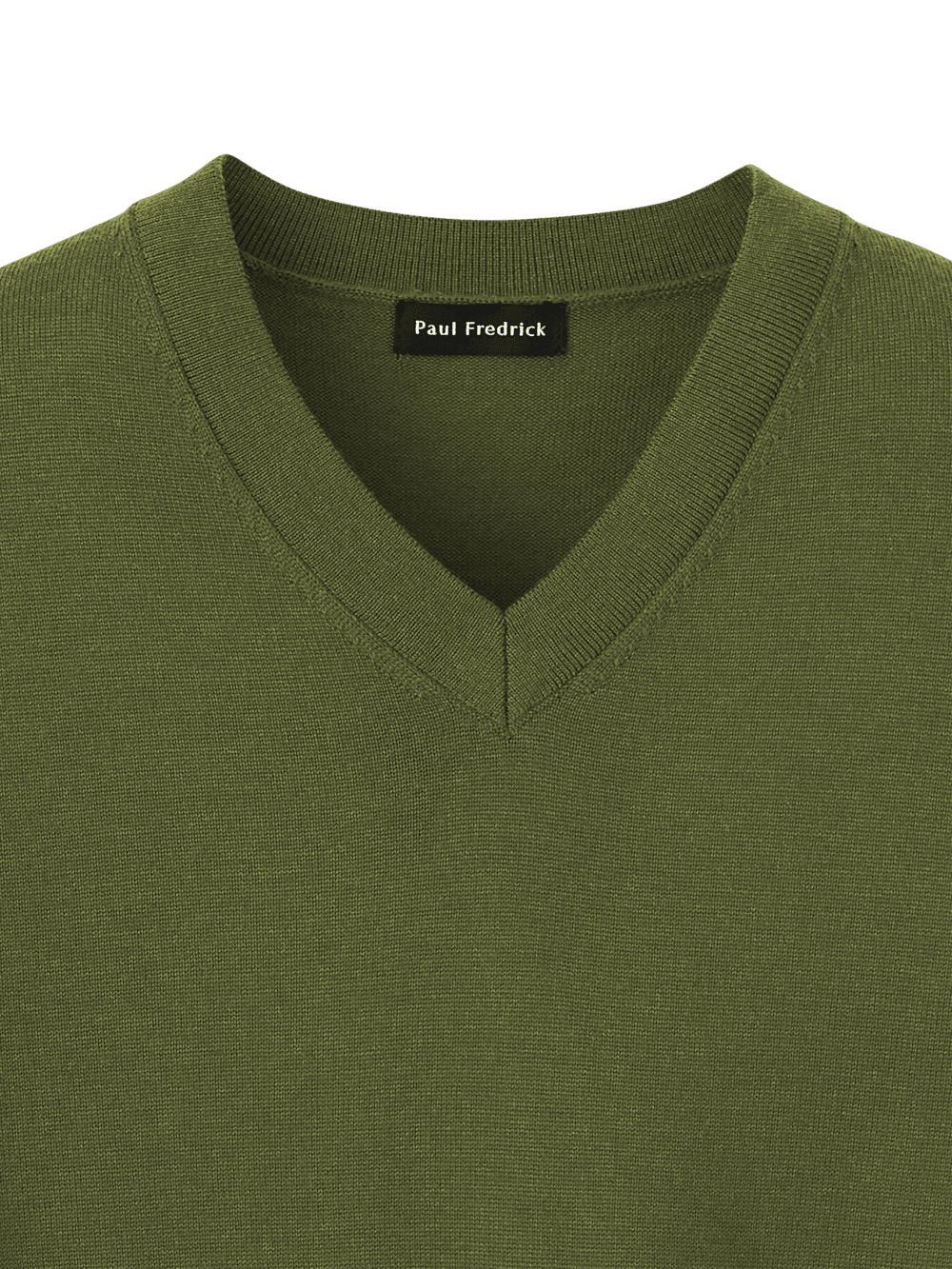 Merino Wool V-neck Sweater - Green Product Image