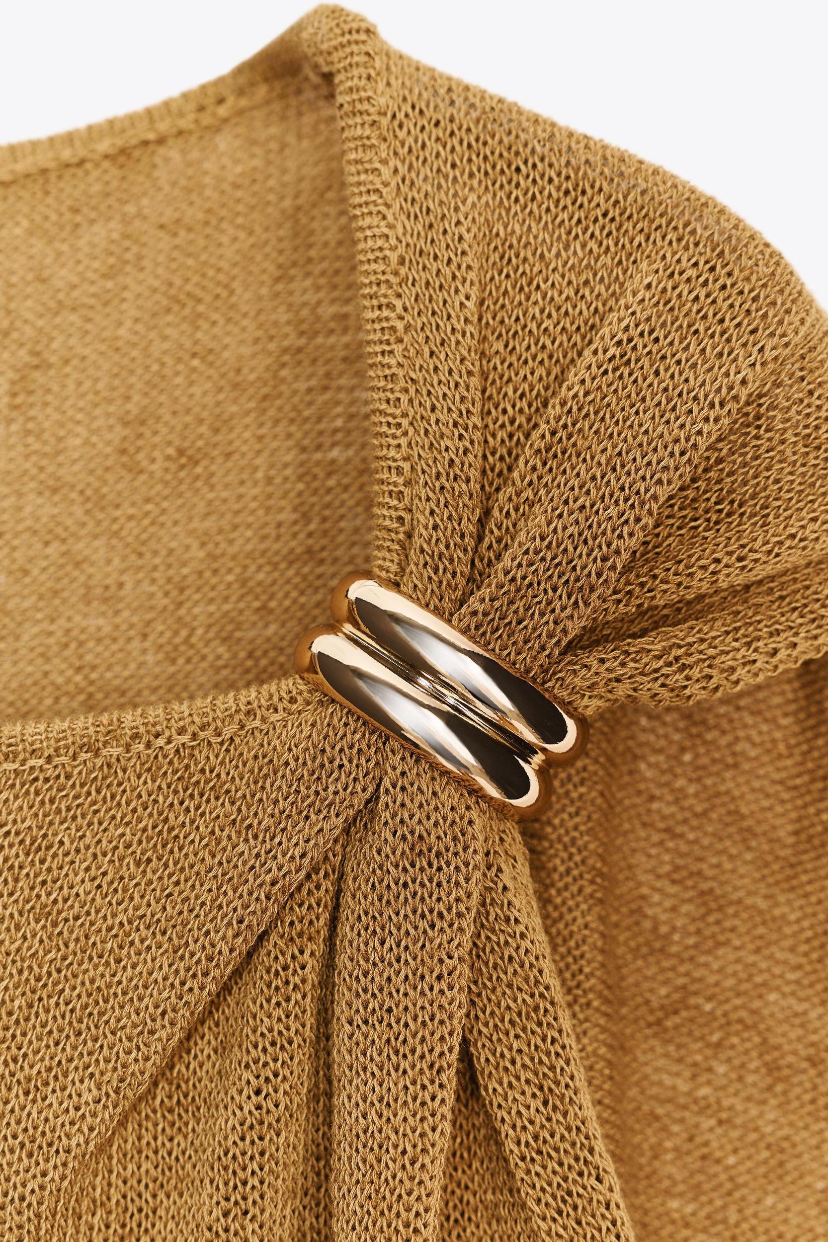 KNIT TRIM TOP Product Image