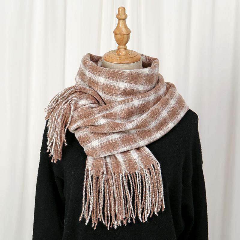 Plaid Fringed Trim Shawl Product Image