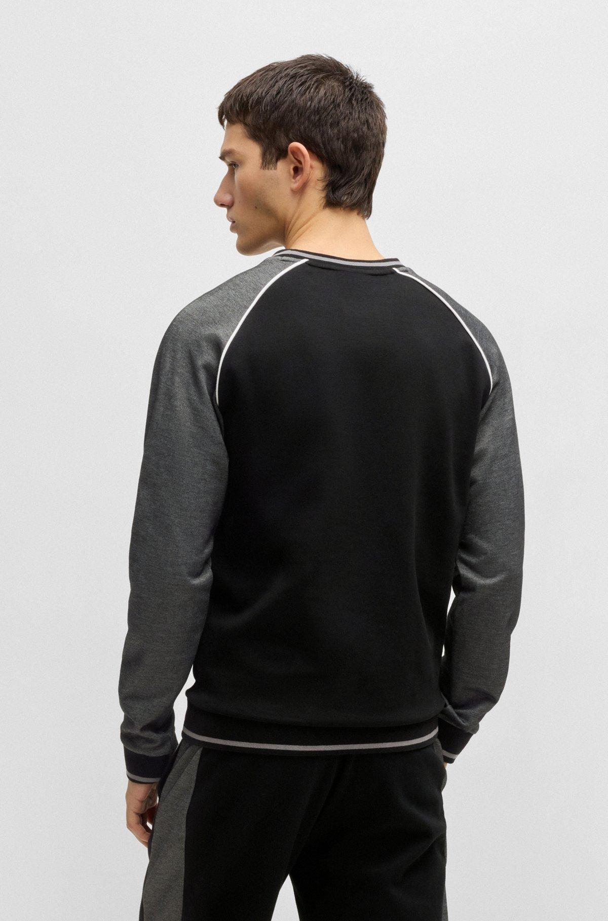 Sweatshirt with contrast piping Product Image