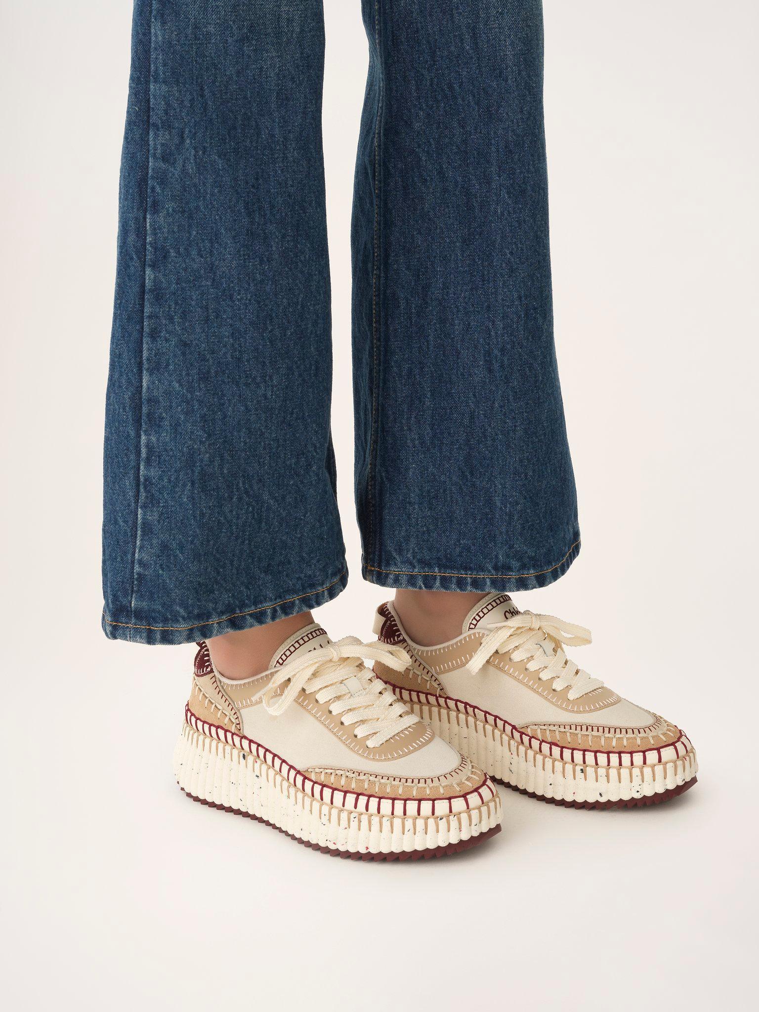 Nama sneaker Product Image