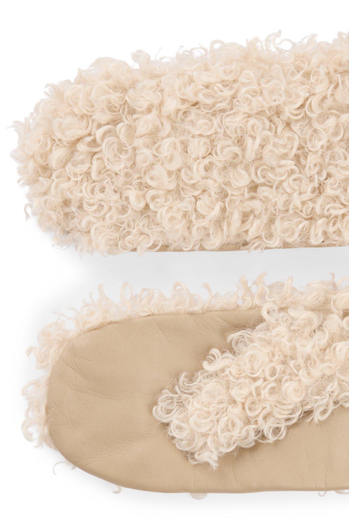 Faux-teddy mittens with leather panels Product Image