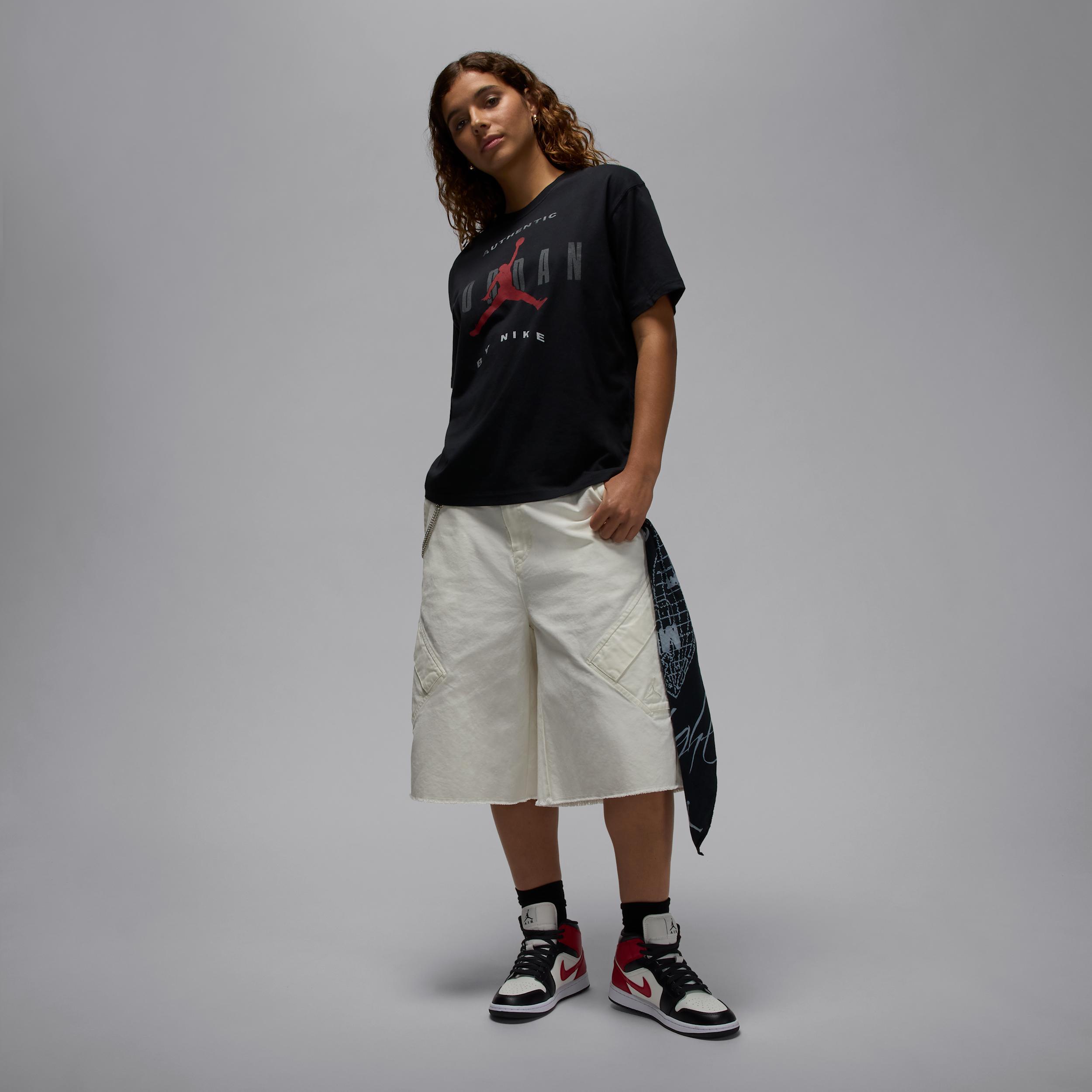 Womens Jordan Flight Graphic T-Shirt | IB9943-010 Product Image